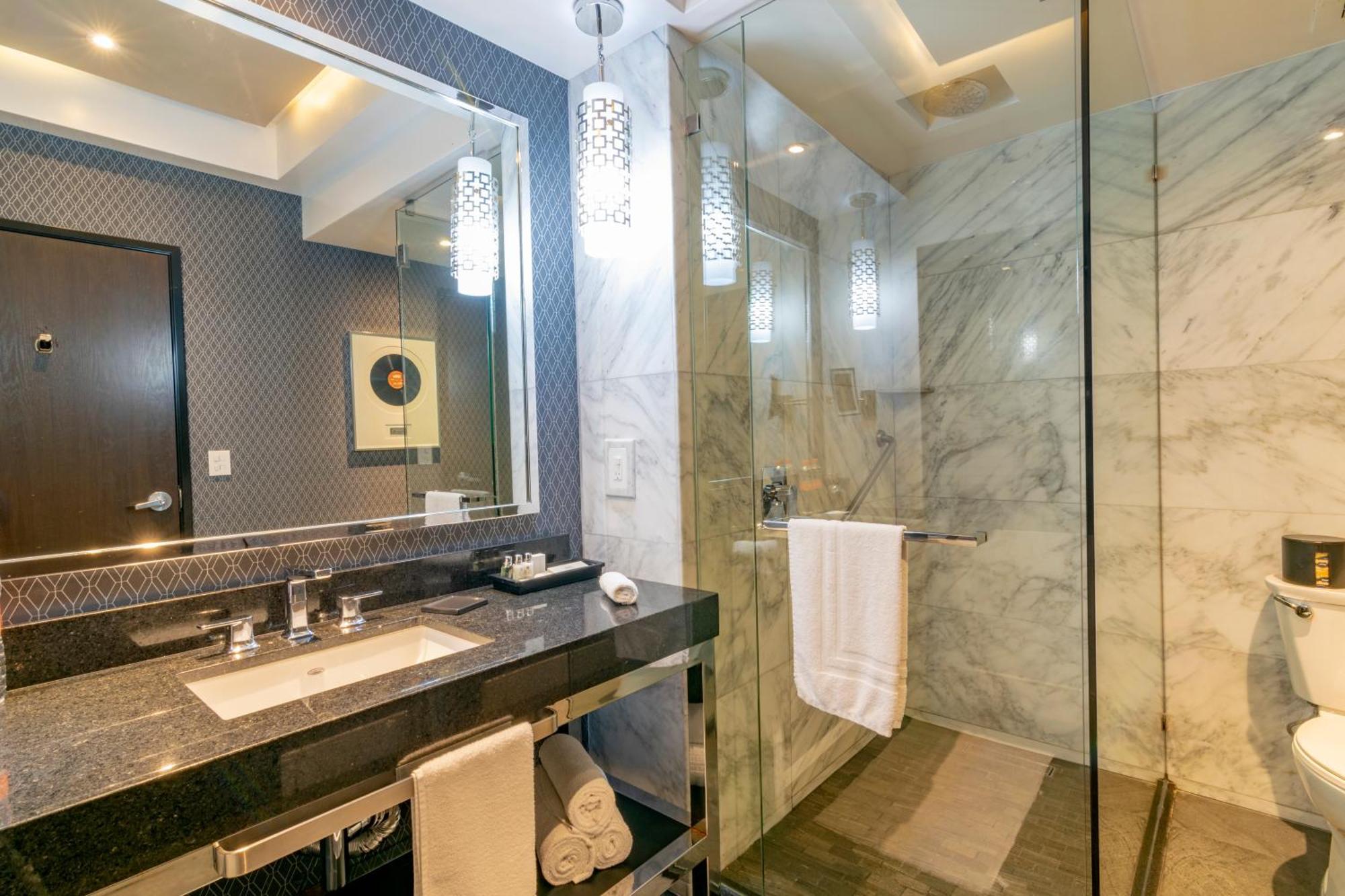 K Tower Boutique By Lucerna Hotel