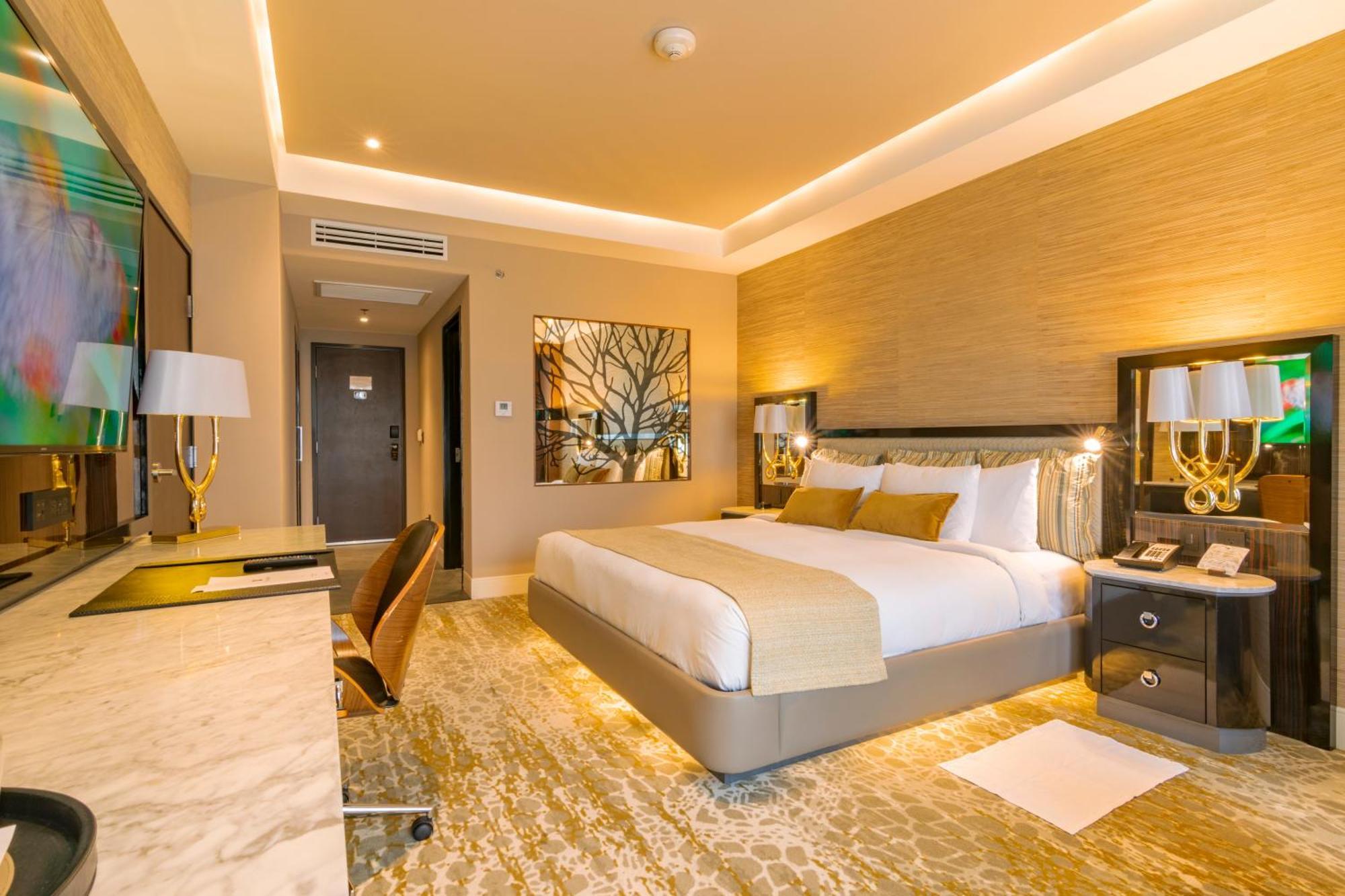 K Tower Boutique By Lucerna Hotel 5*