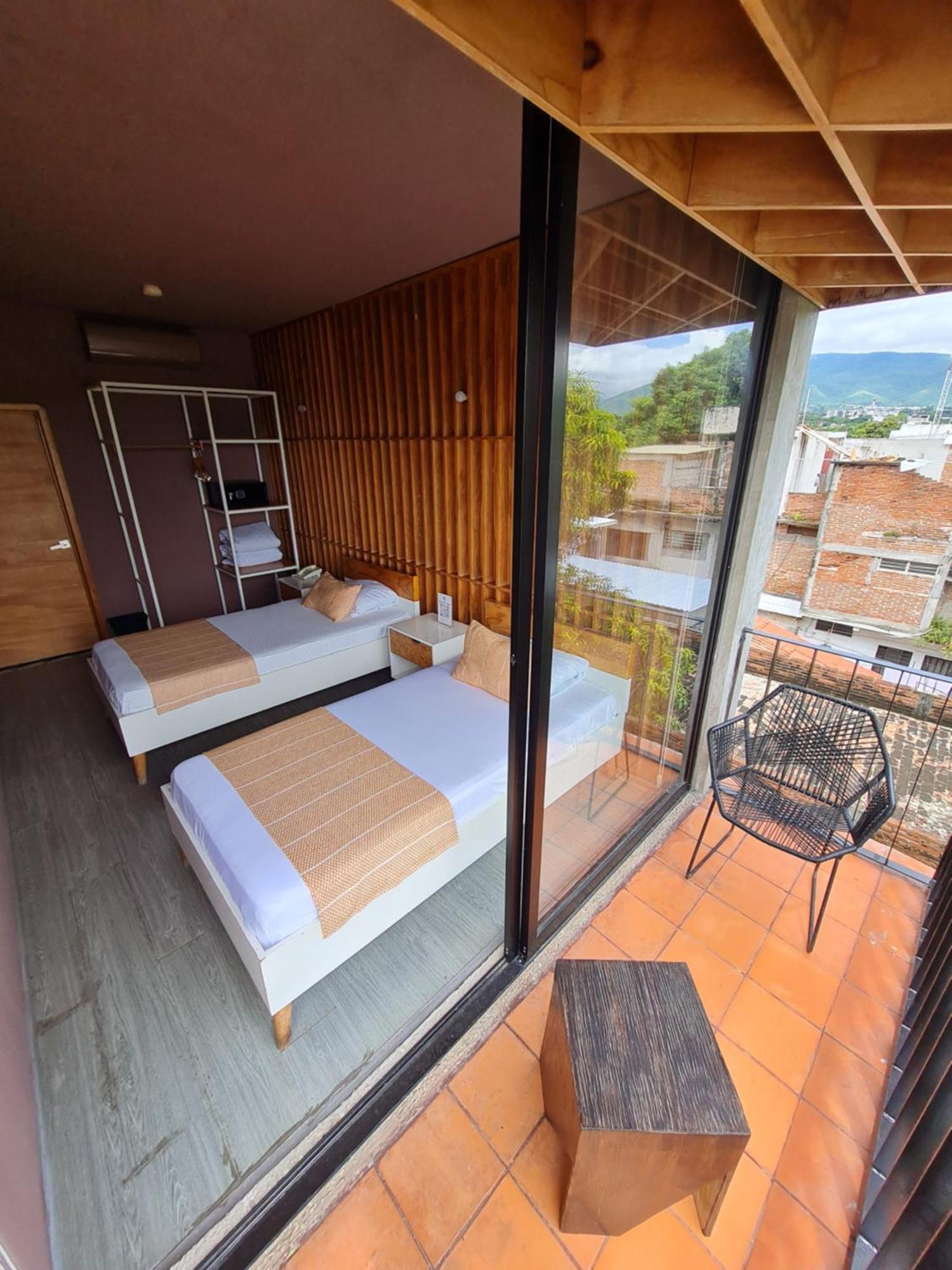 Hotel Momotus Tuxtla - Desayuno Incluido 4*