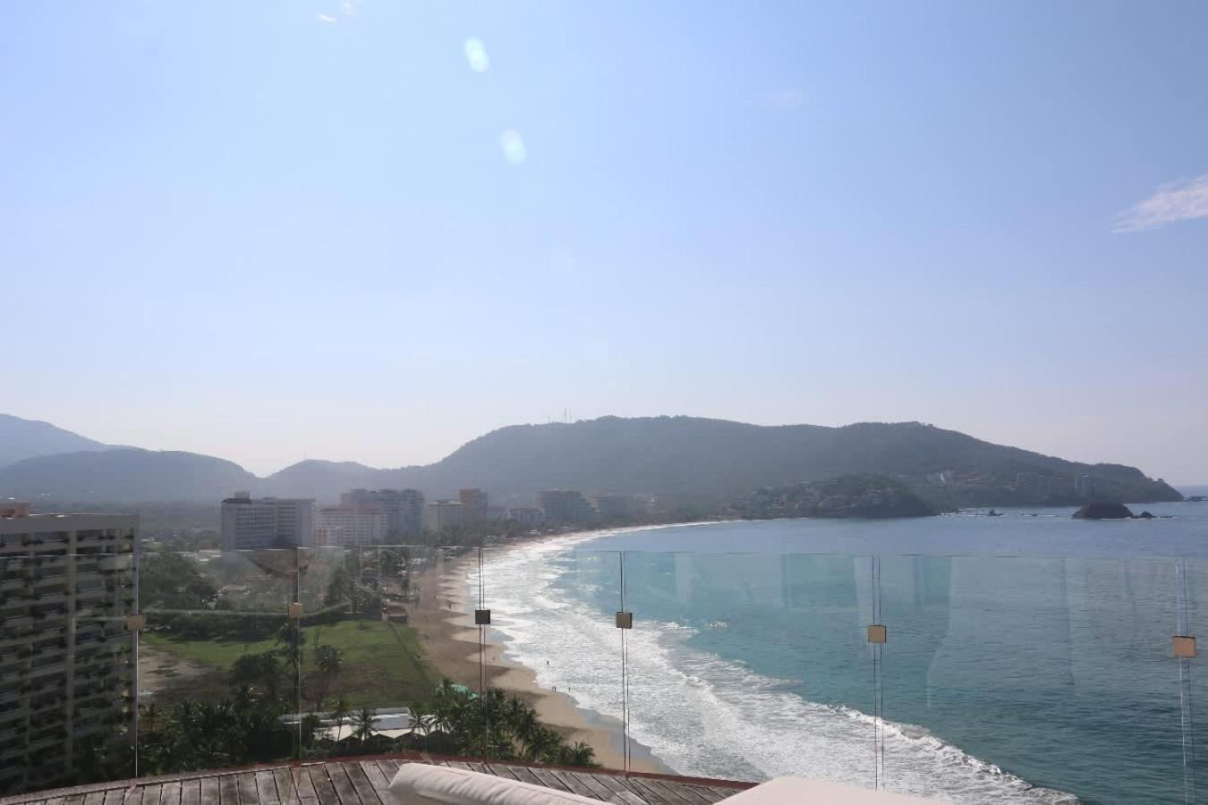 Beachfront Luxe Penthouse Private Pool And Tub Apartment *