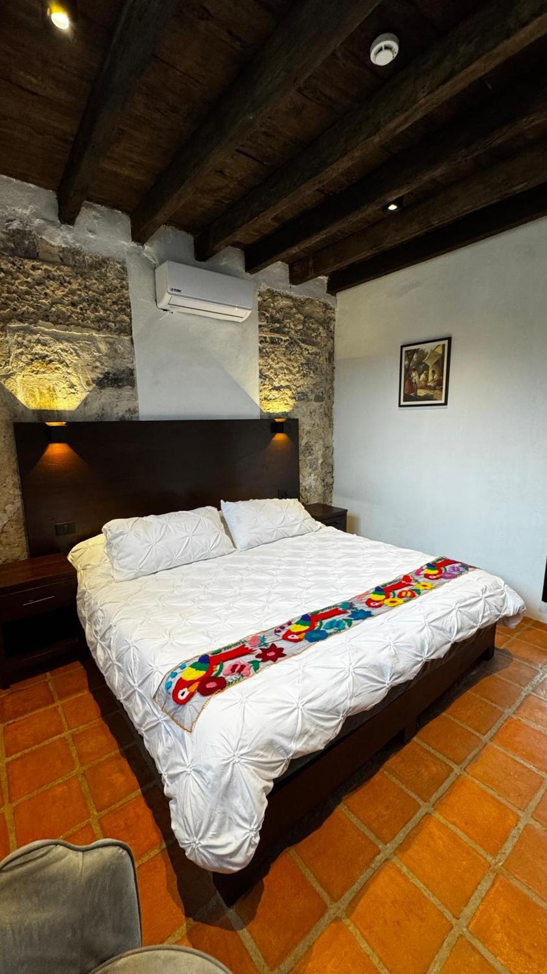 Hotel La Pena Boutique &