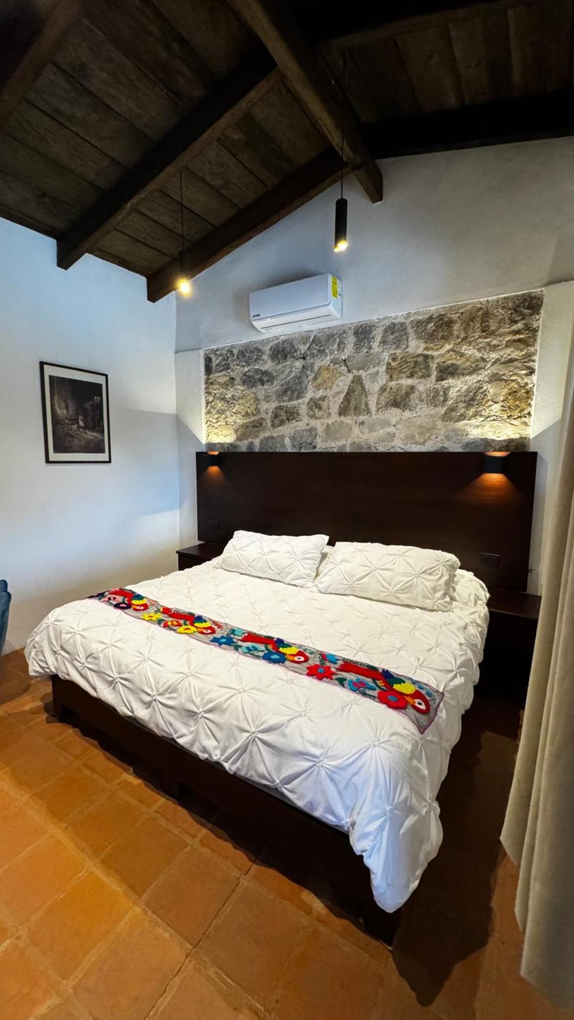 Hotel La Pena Boutique &