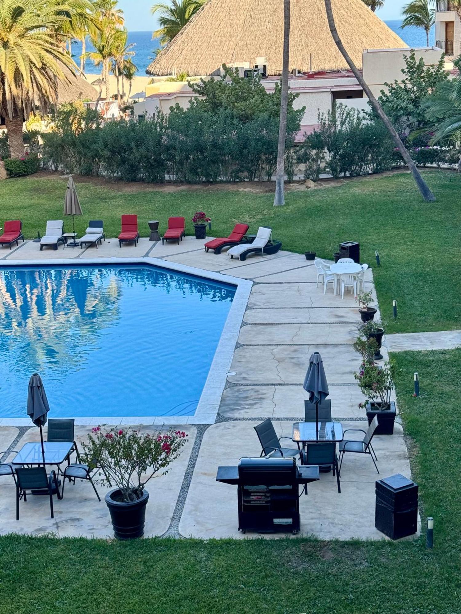 Front Beautiful One Bedroom Apartment *