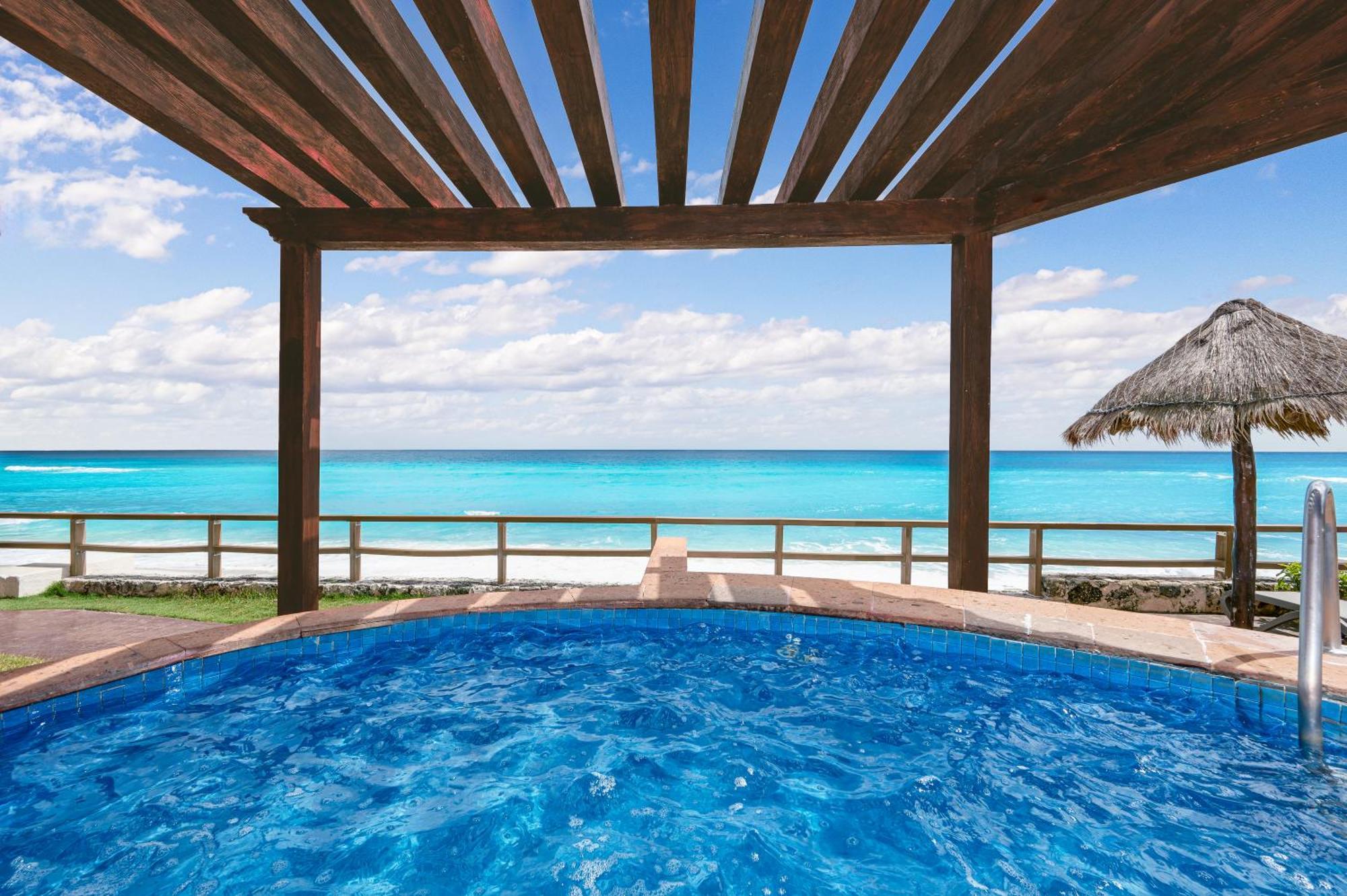 Royal Solaris Resort Cancun