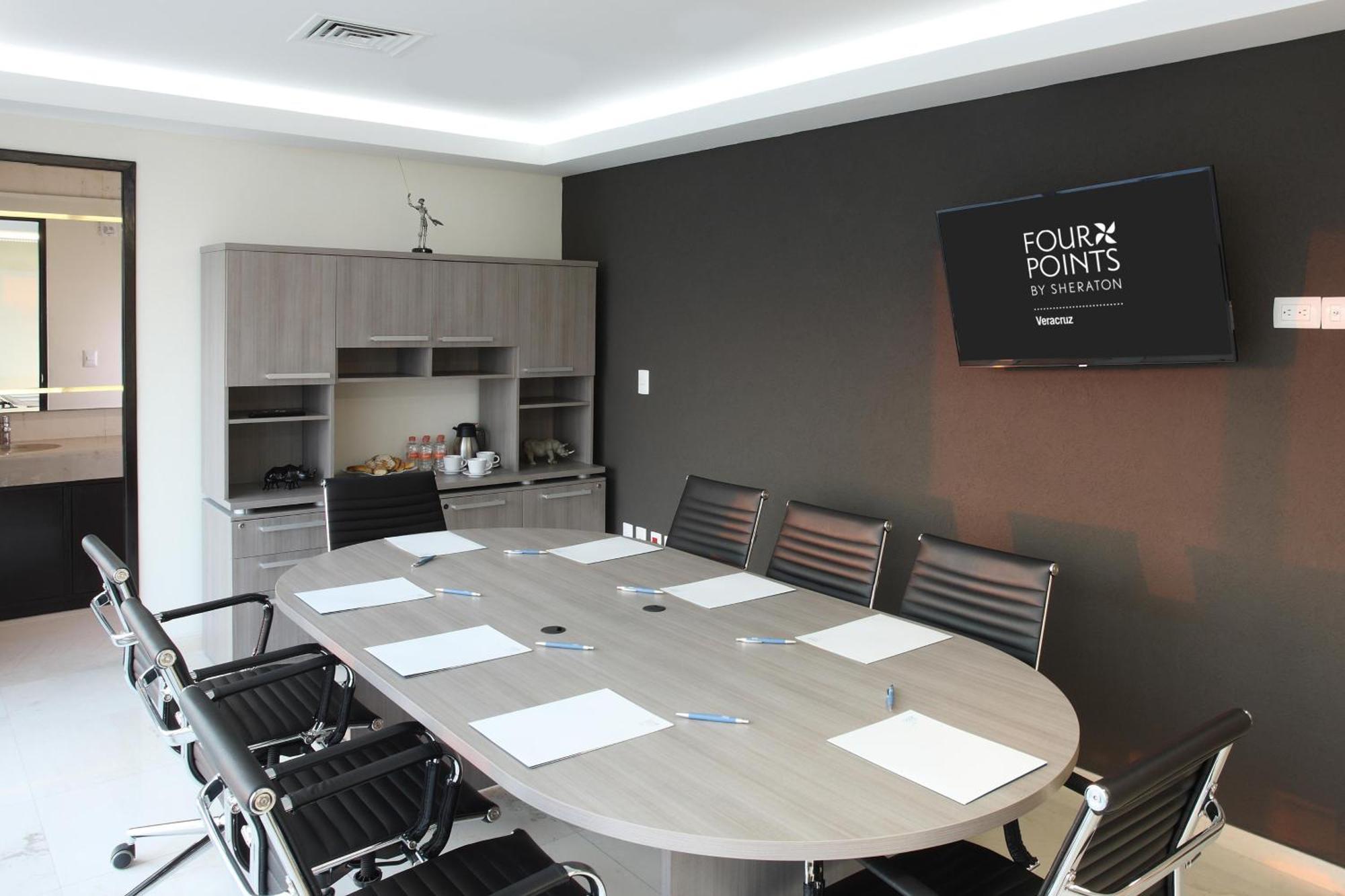 Four Points By Sheraton Hotel 4*
