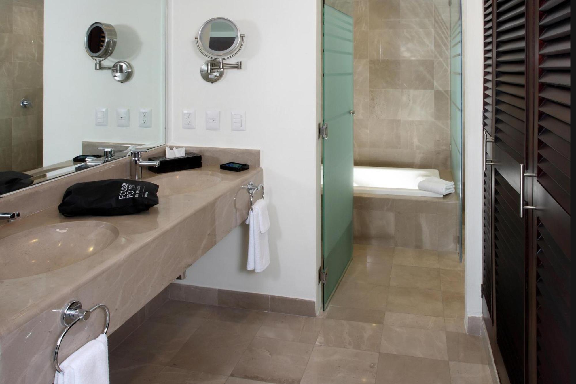 Hotel Four Points By Sheraton 4*