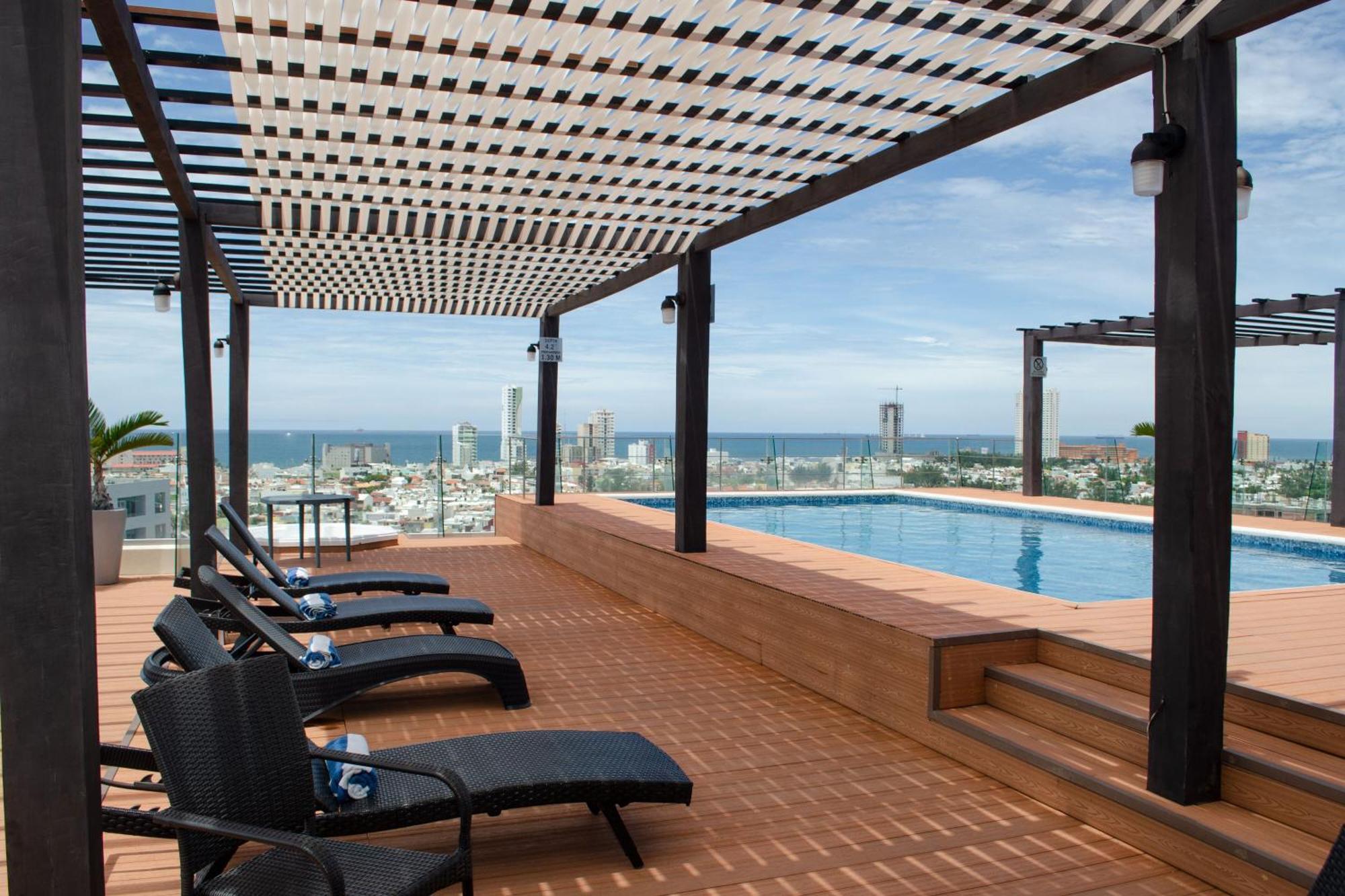 Four Points By Sheraton Hotel