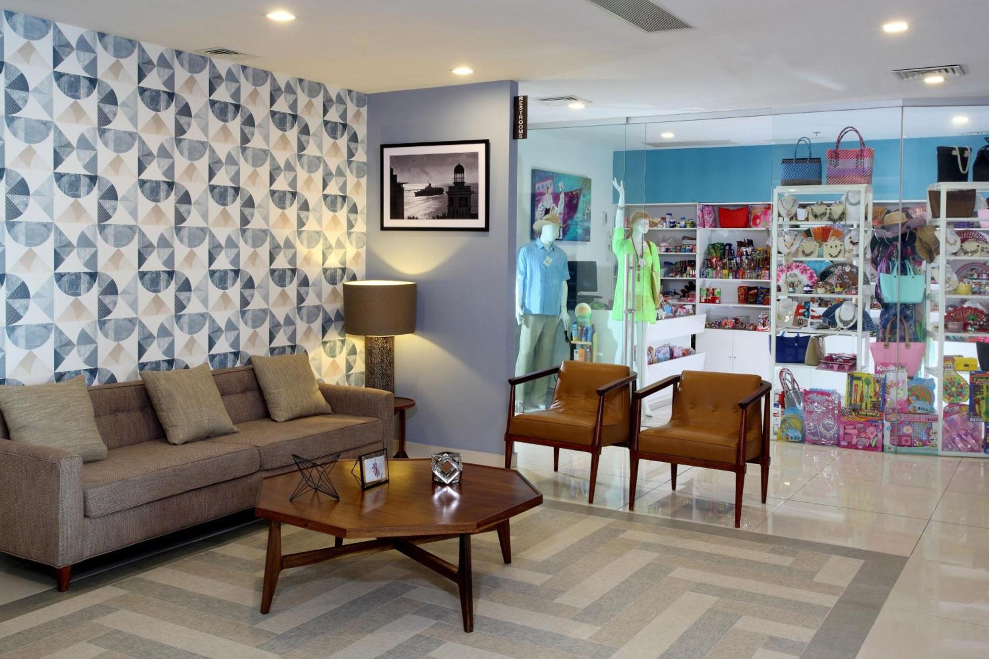 Four Points By Sheraton Hotel 4*