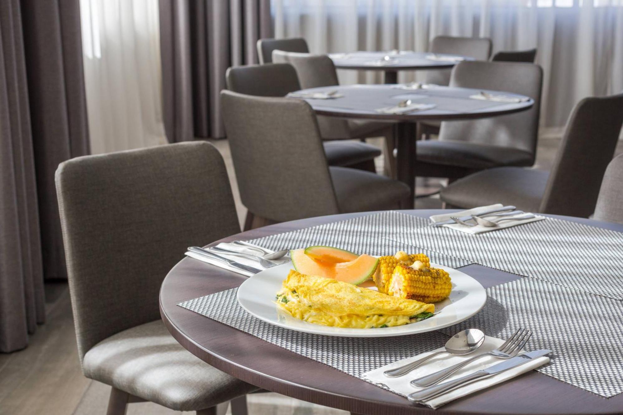 Courtyard By Marriott Hotel 4*