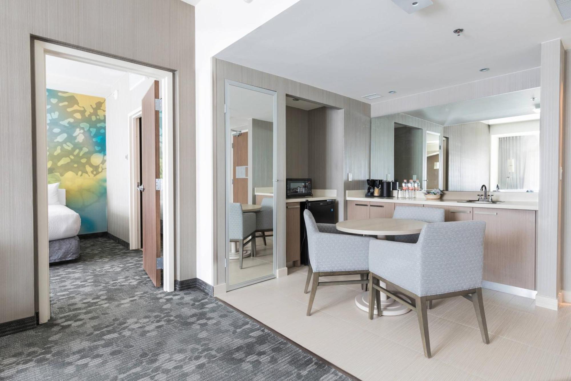 Hotel Courtyard By Marriott Chihuahua