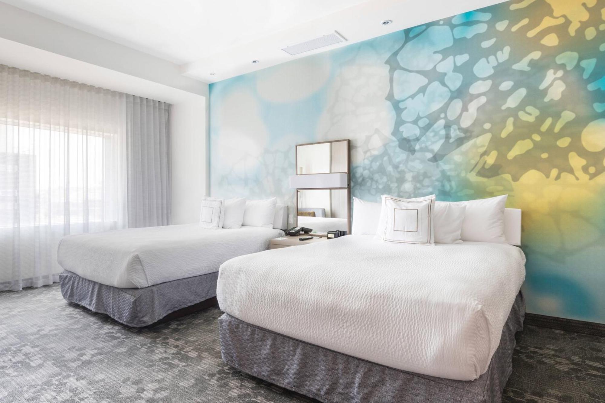 Hotel Courtyard By Marriott 4*
