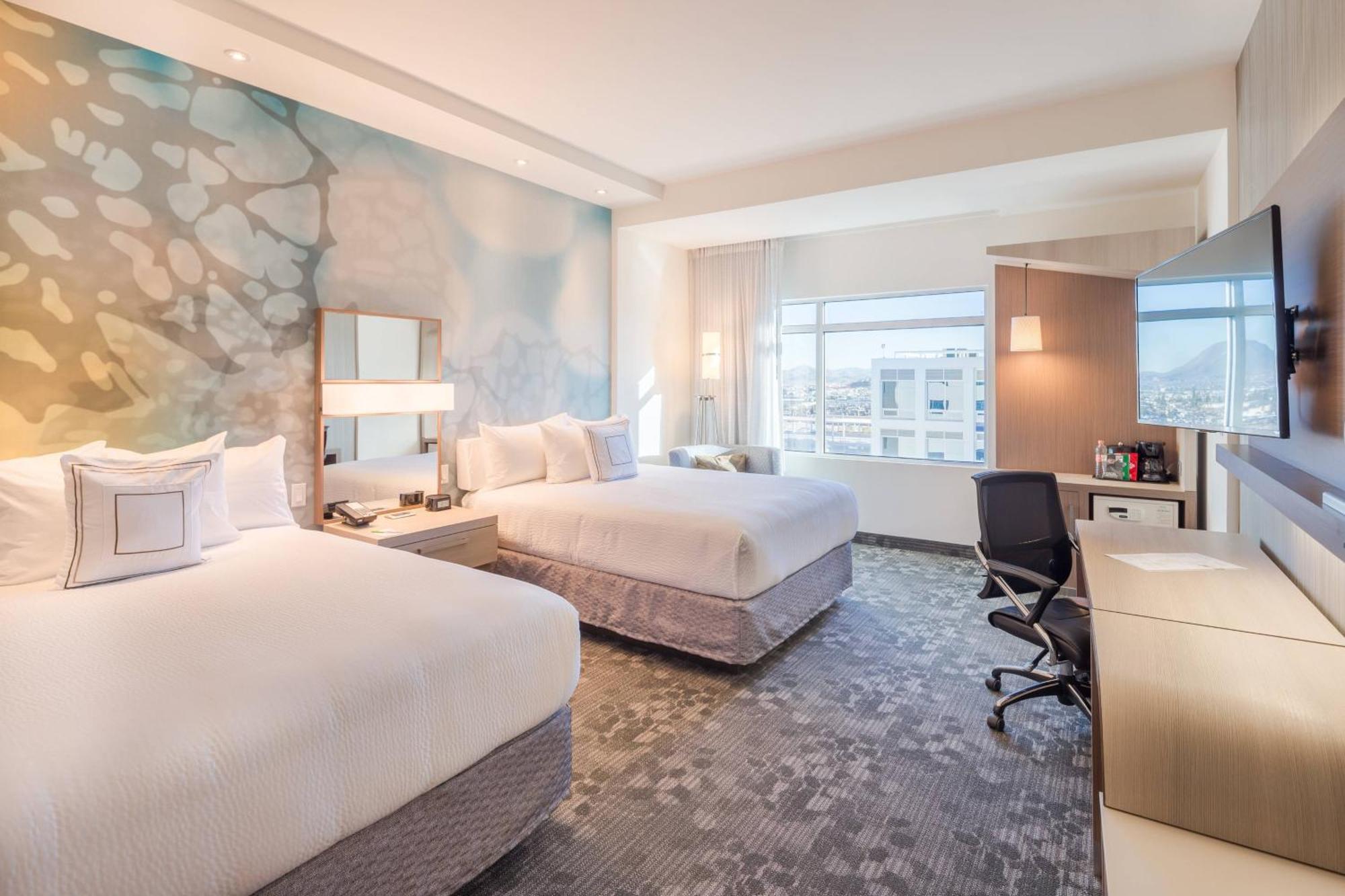 Hotel Courtyard By Marriott 4*