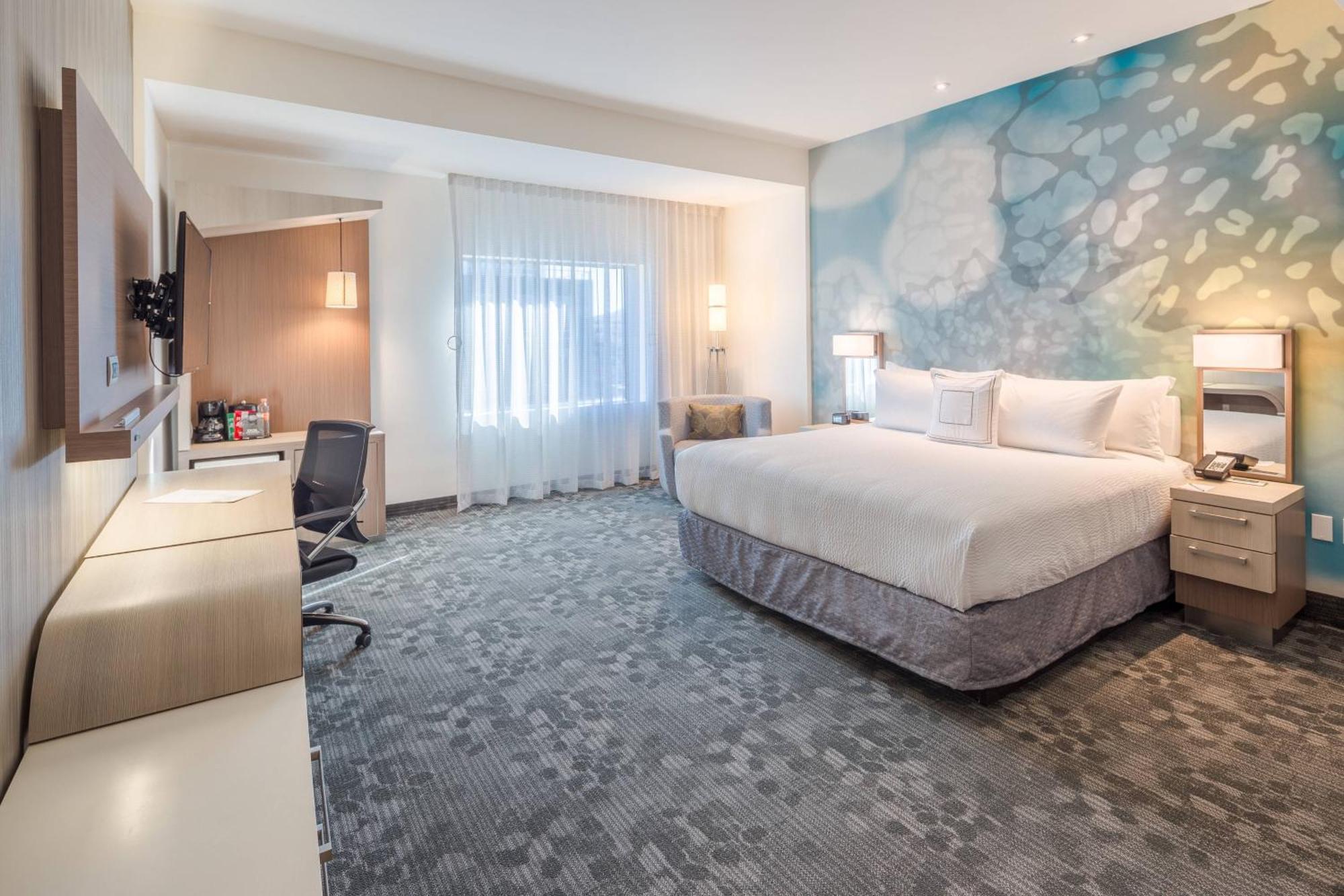 Courtyard By Marriott Hotel Chihuahua