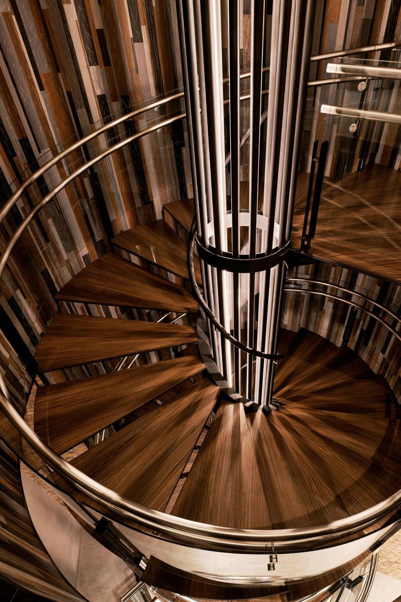 Four Points By Sheraton Hotel 4*