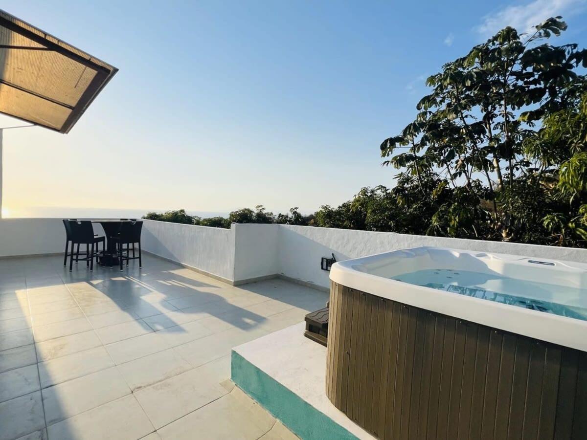 Holiday home Ocean View Oasis With Hot Tub Sandy & Waterfall *