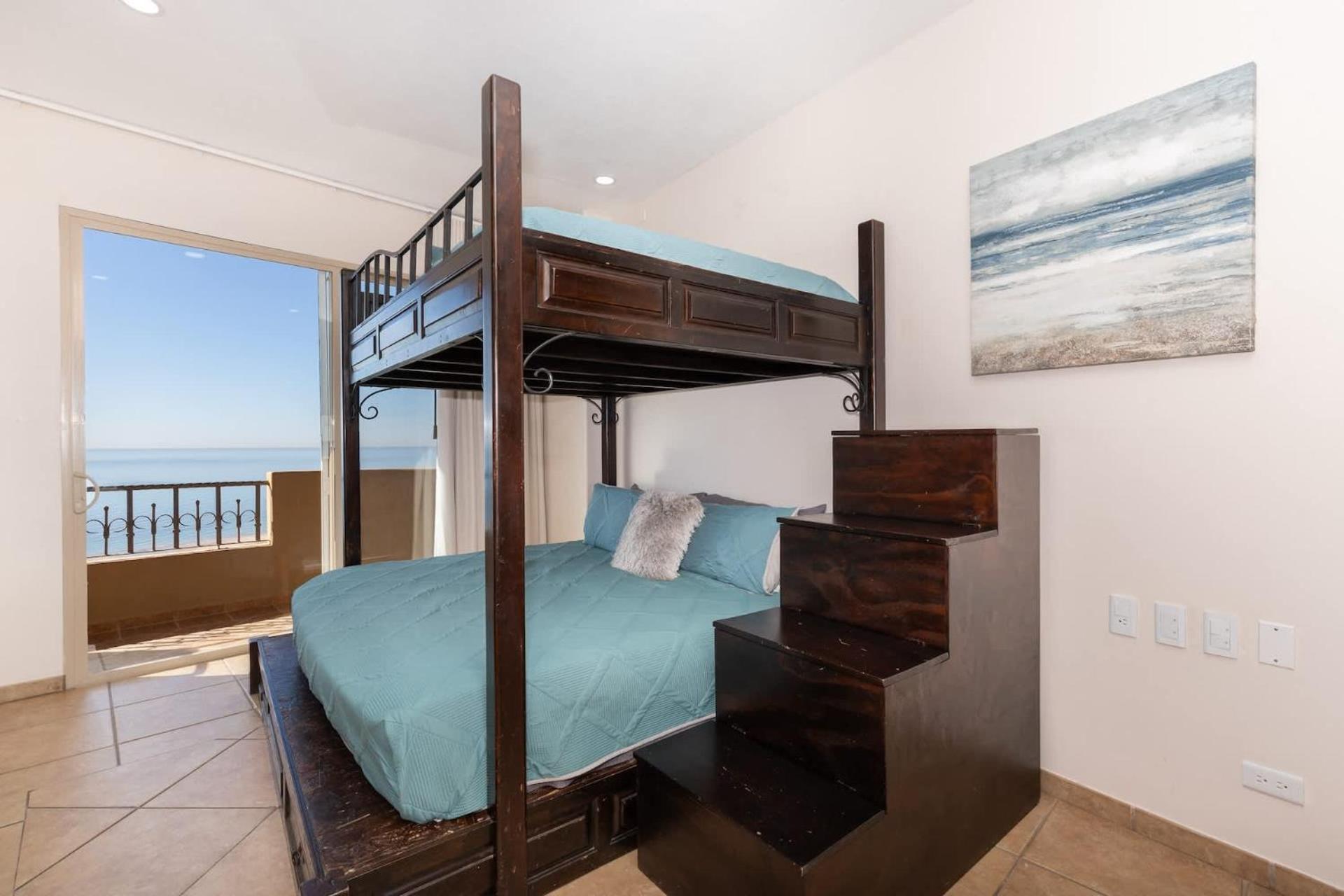 Bella Sirena Premium View