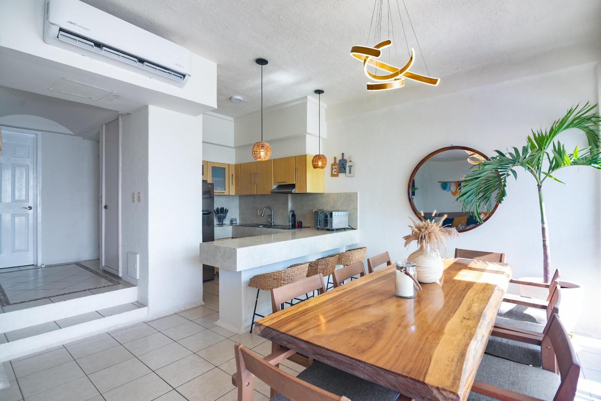 Amazing With Sea View And Large Terrace Apartment *