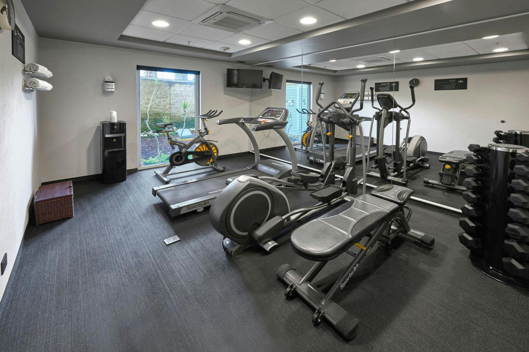 Express By Marriott Mochis Hotel 4*