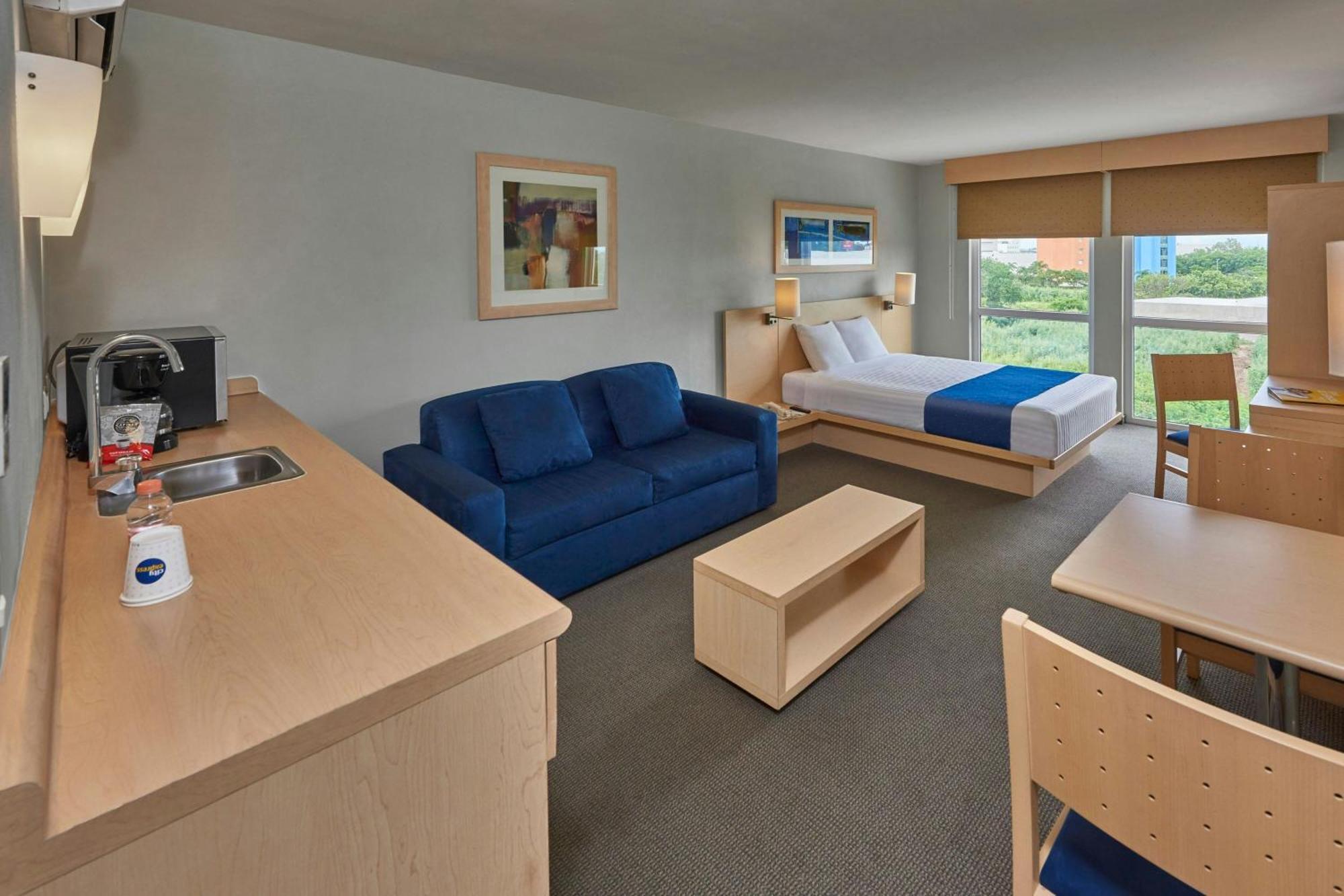 Express By Marriott Hotel