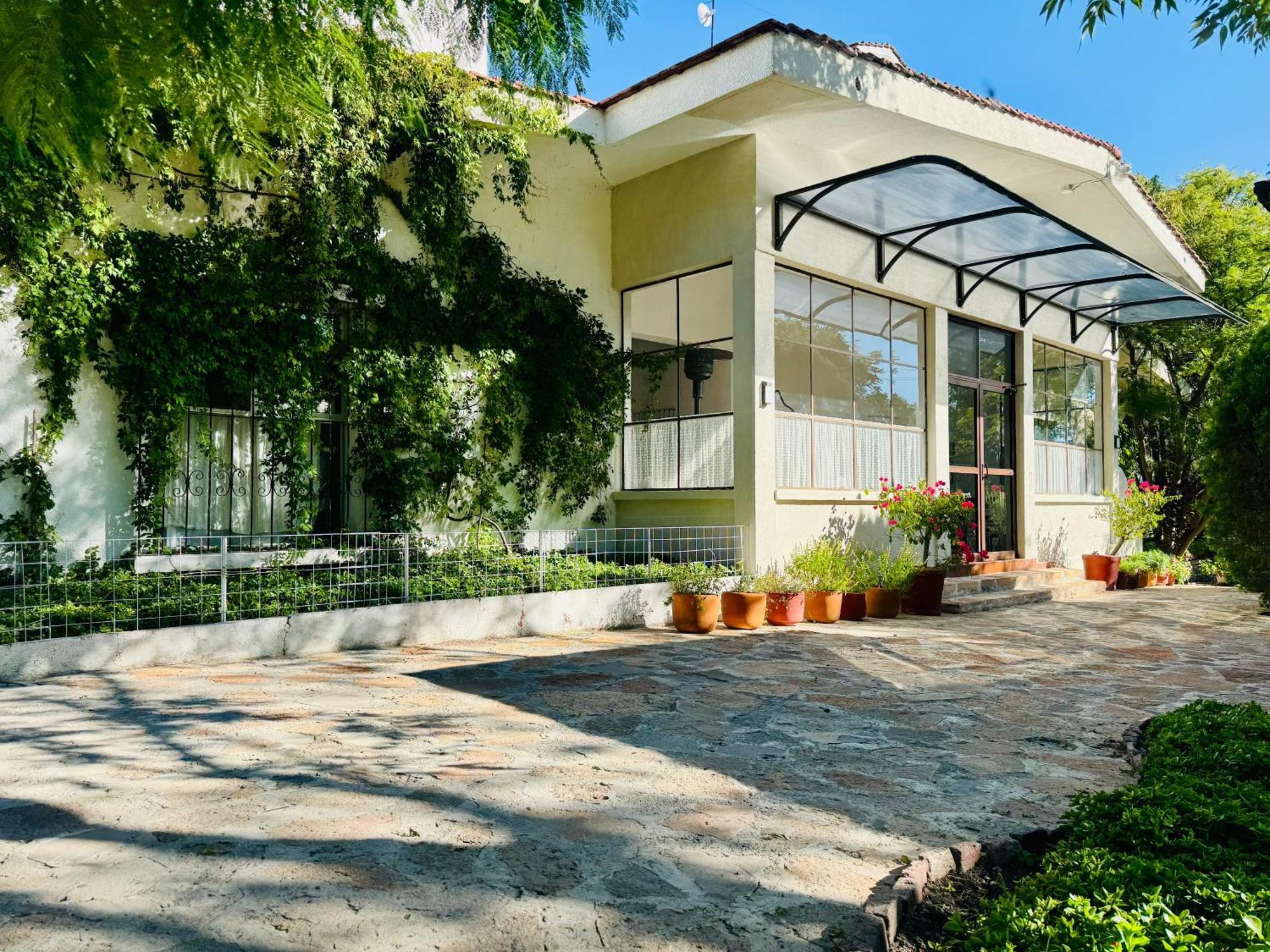 Club Vergel Hotel