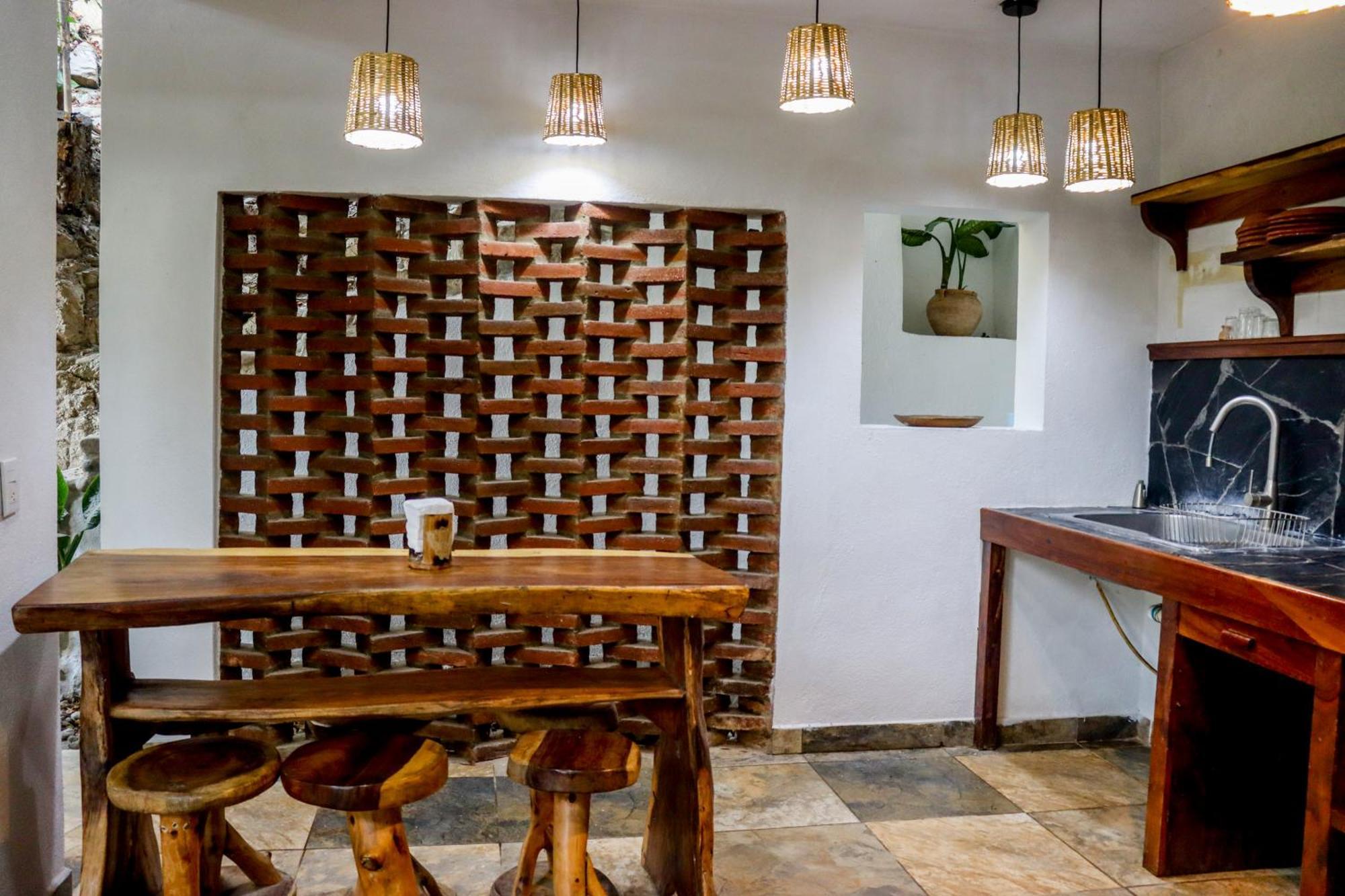 La Aldea Inn