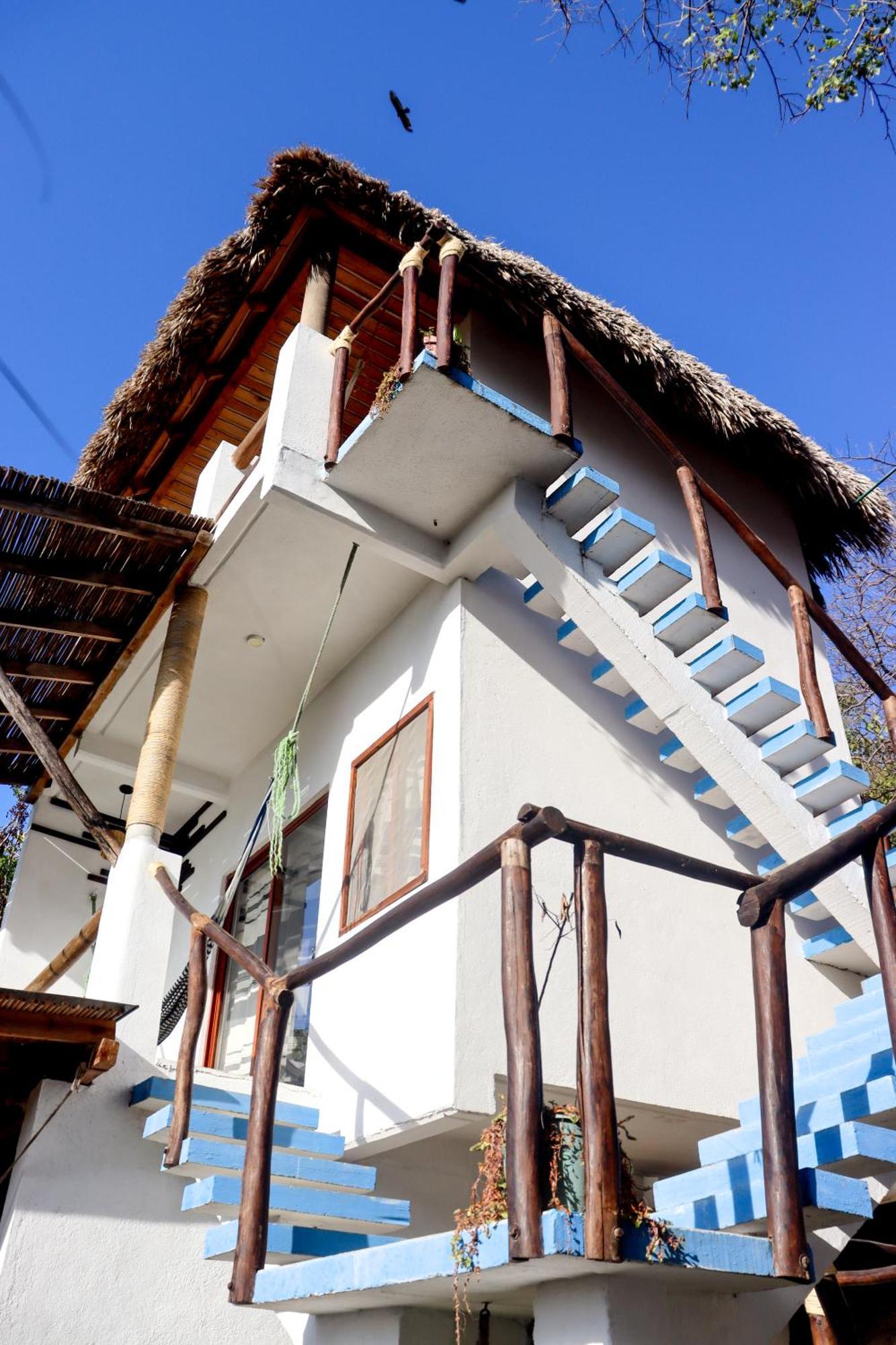 La Aldea Inn *
