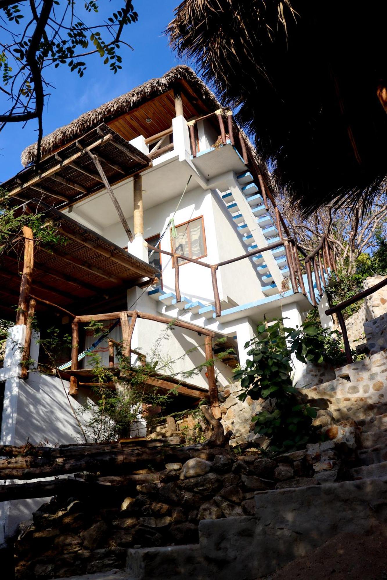 La Aldea Zipolite