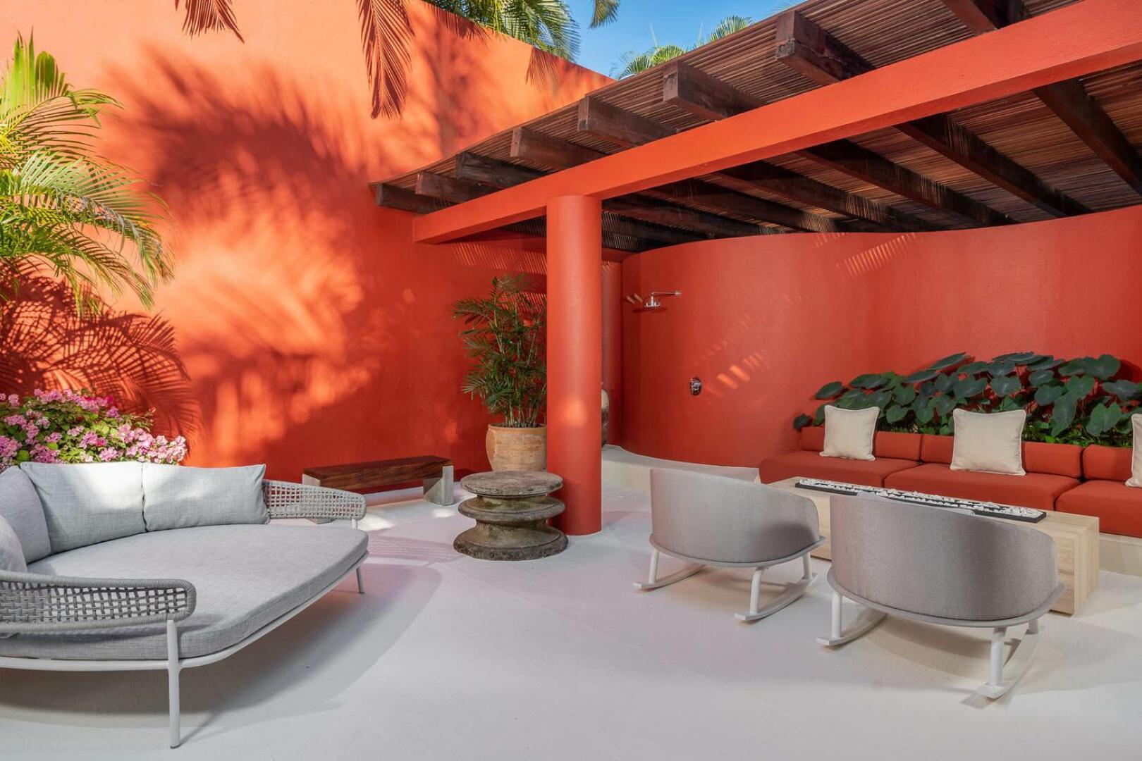 Stunning 5bd Beachfront Fully Staffed W Golf, Spa, Clubs & * Punta Mita
