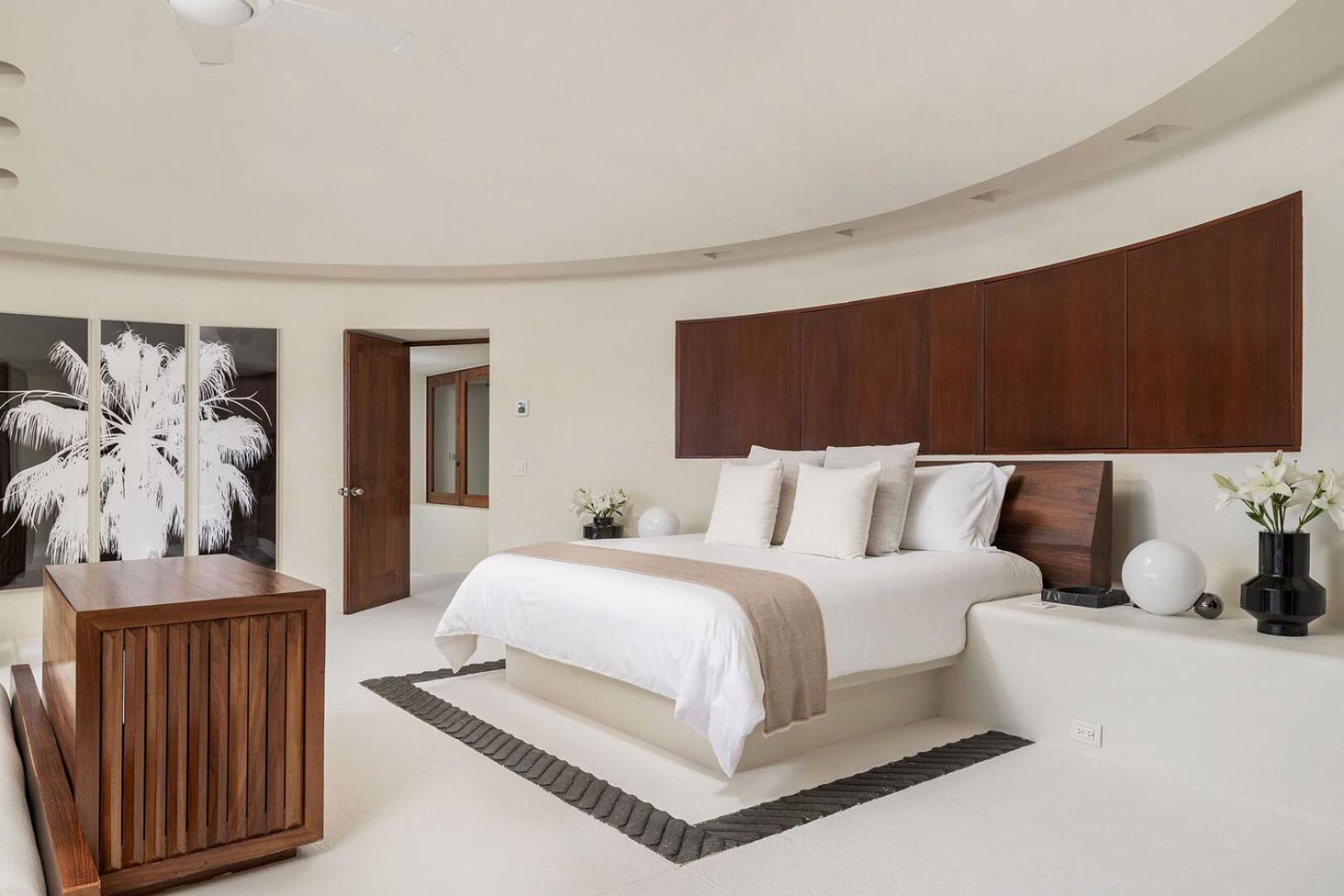 Stunning 5bd Beachfront Fully Staffed W Golf, Spa, Clubs & * Punta Mita