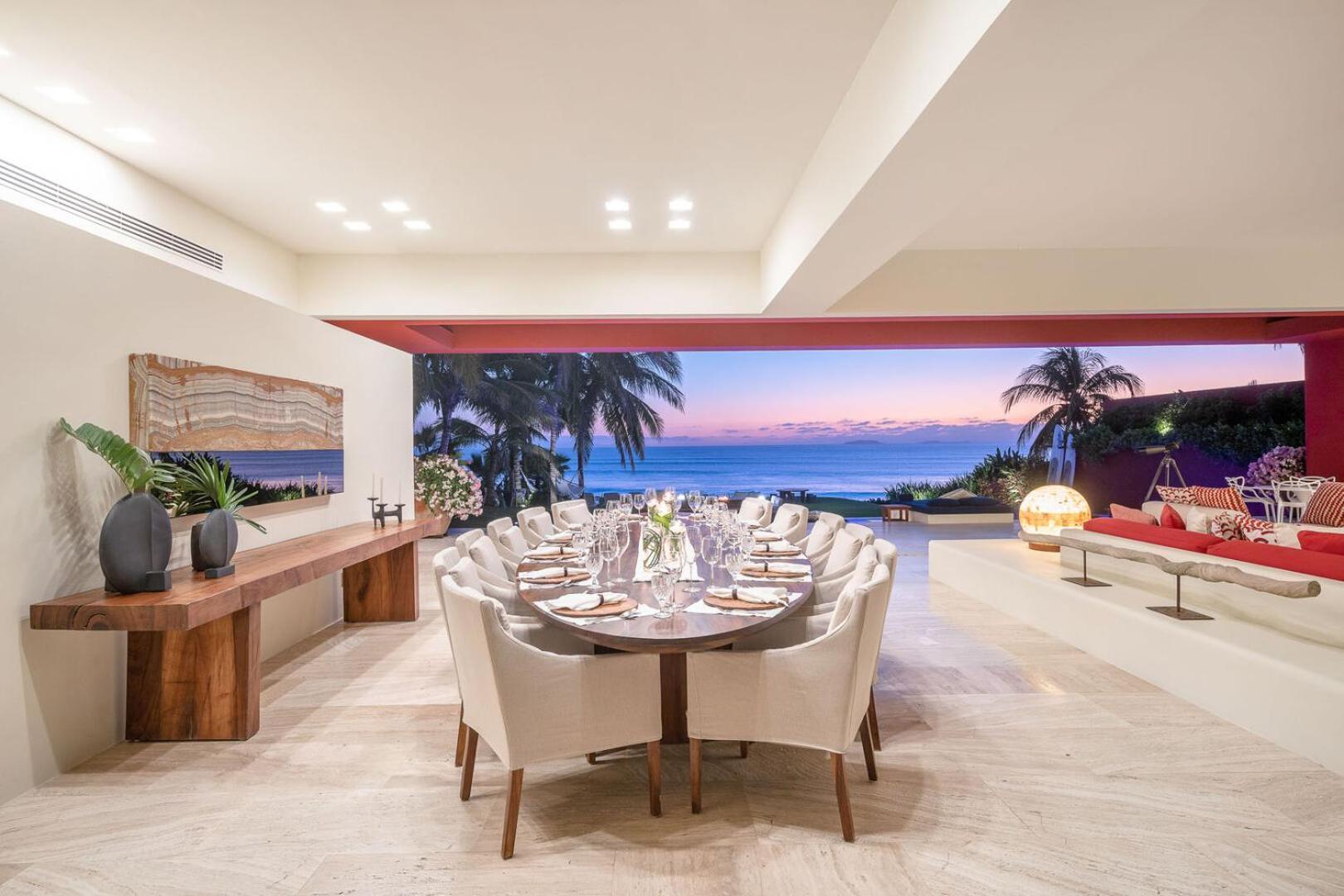 Villa Stunning 5bd Beachfront Fully Staffed W Golf, Spa, Clubs & *
