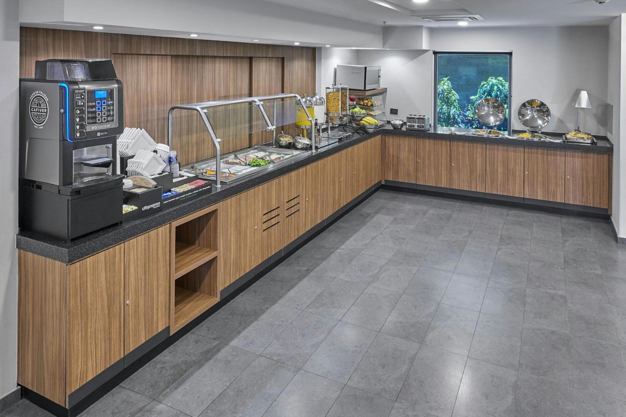 Express By Marriott Jurica Hotel