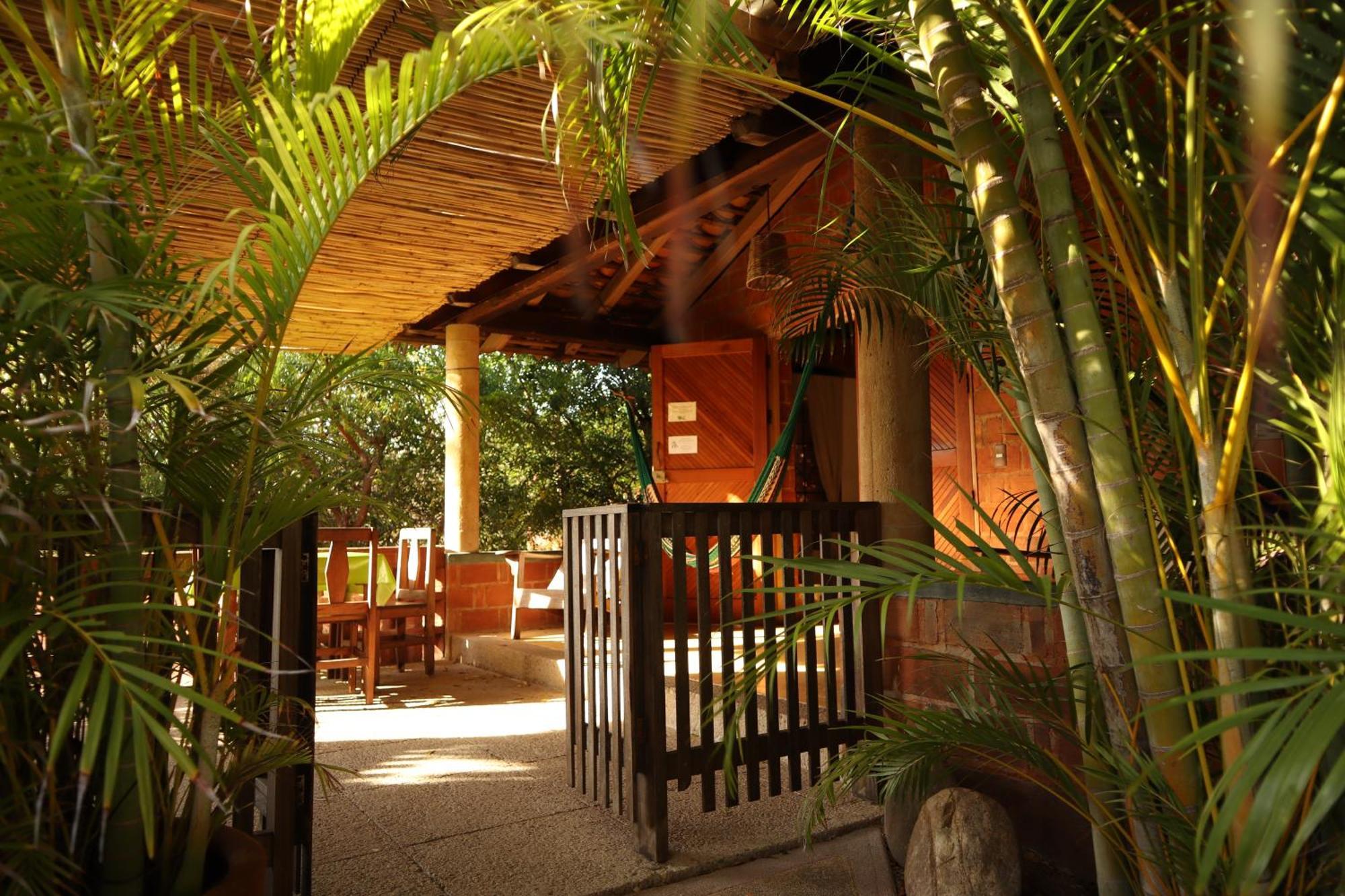 La Loma Linda, Bungalows, Yoga And Feldenkrais, Starlink Internet Hotel 2*