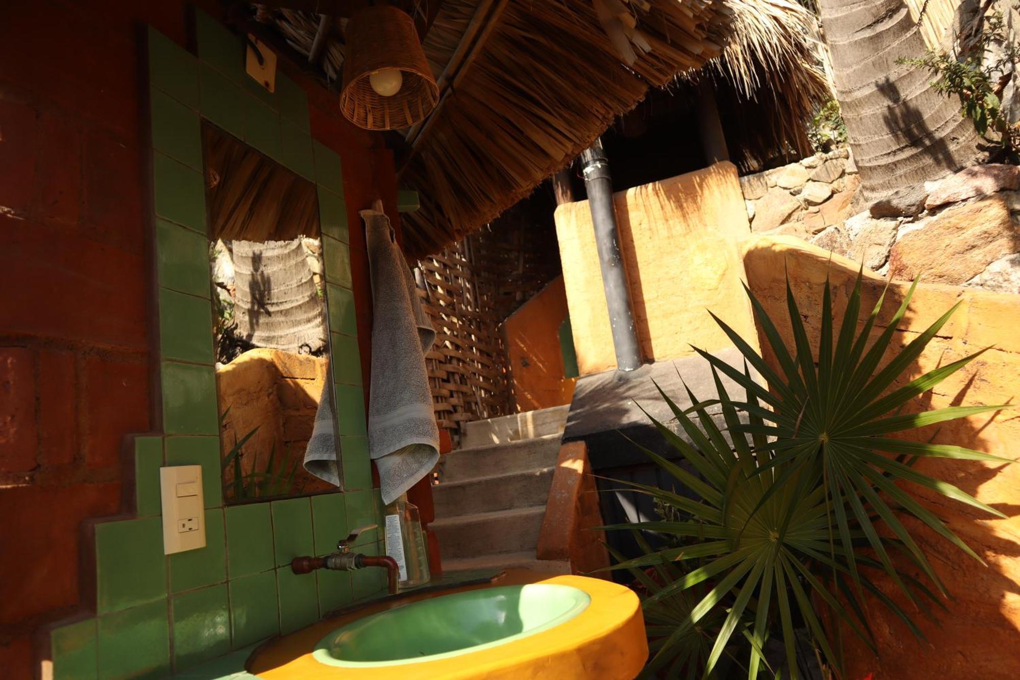 La Loma Linda, Bungalows, Yoga And Feldenkrais, Starlink Internet 2*