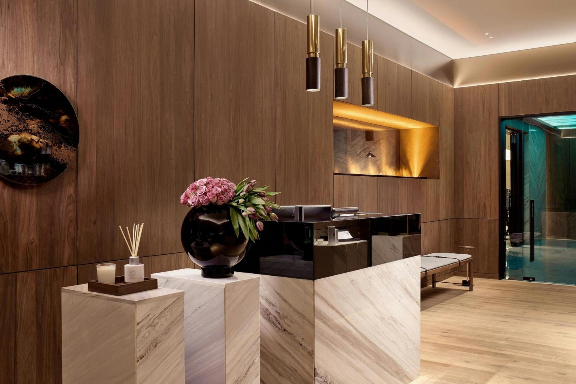 The Ritz-carlton Residences Hotel 5*