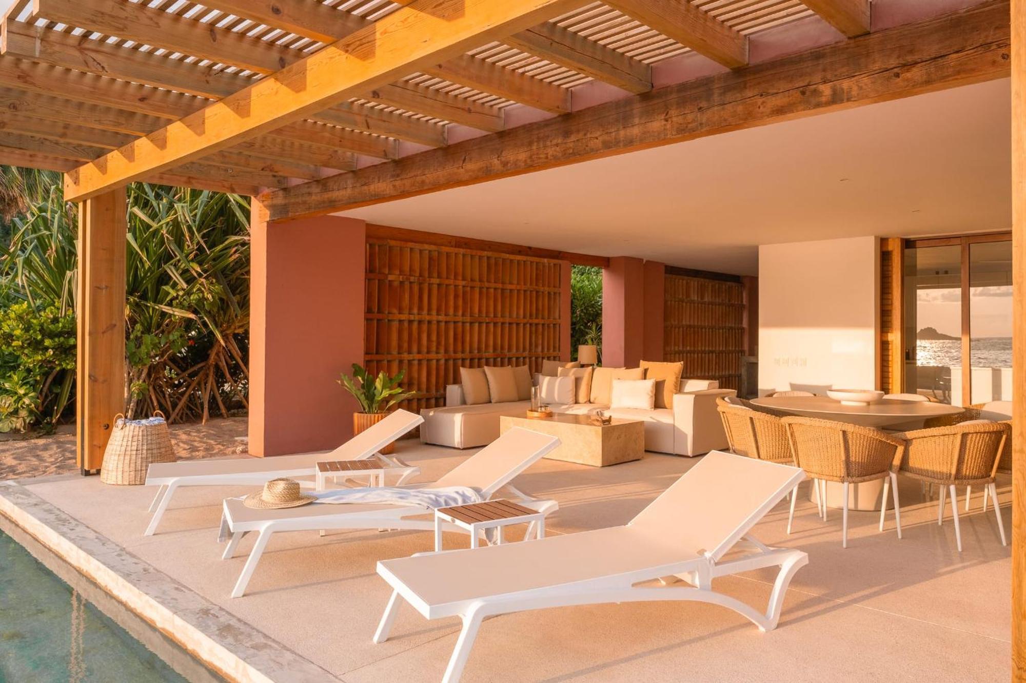 Hotel El Club & Residences 4*