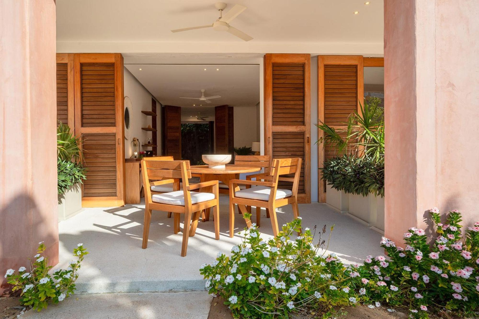 Hotel El Club & Residences 4*