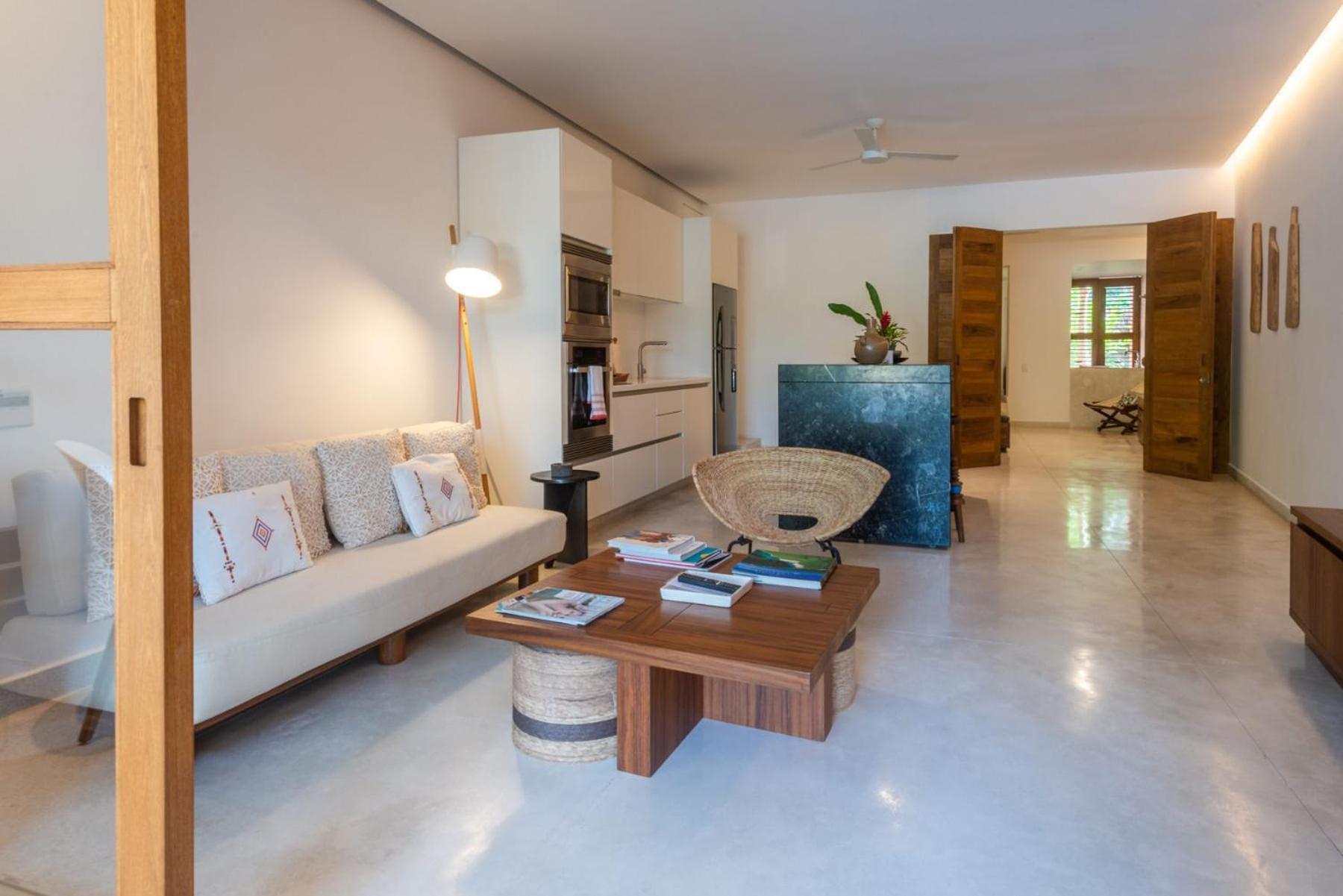 El Club & Residences