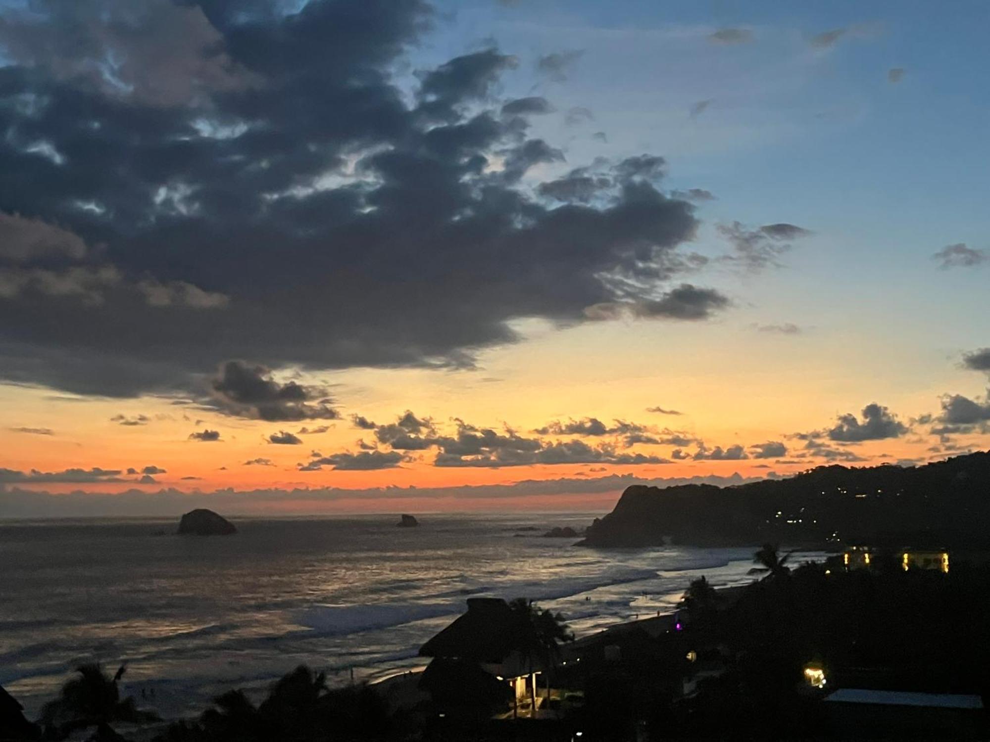 La Loma Linda, Bungalows, Yoga And Feldenkrais, Starlink Internet 2* Zipolite