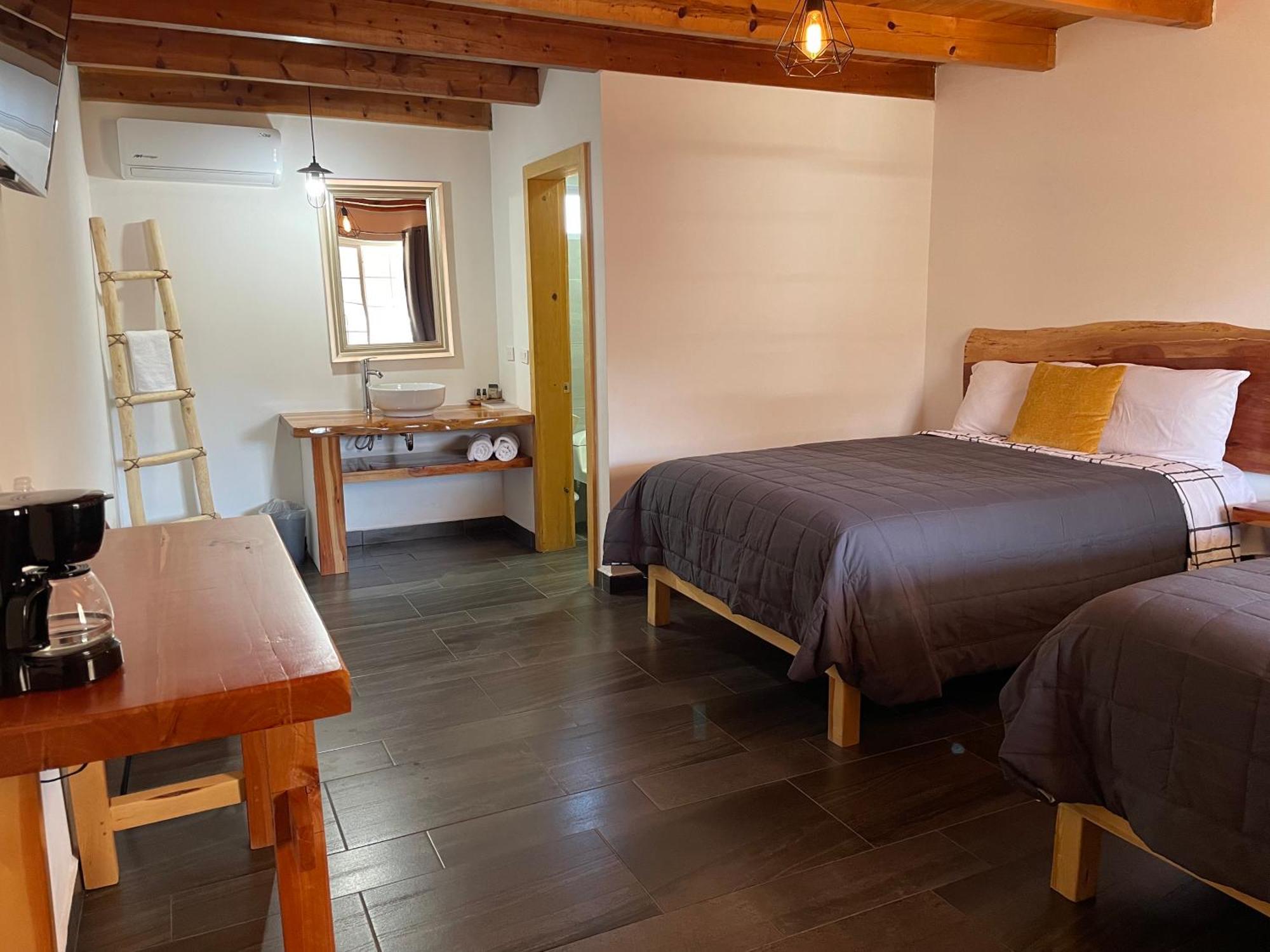 Meson Del Bosque Hotel *