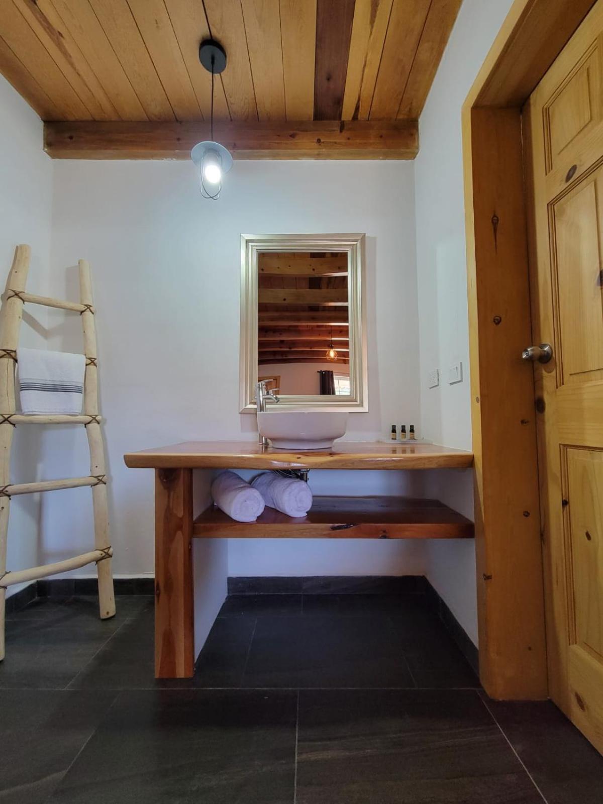 Meson Del Bosque Hotel Creel