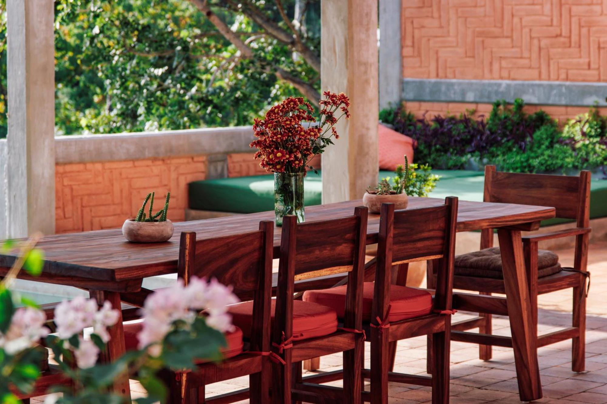Casa Coyote, 6 Bedrooms With Ocean View & Pool Villa