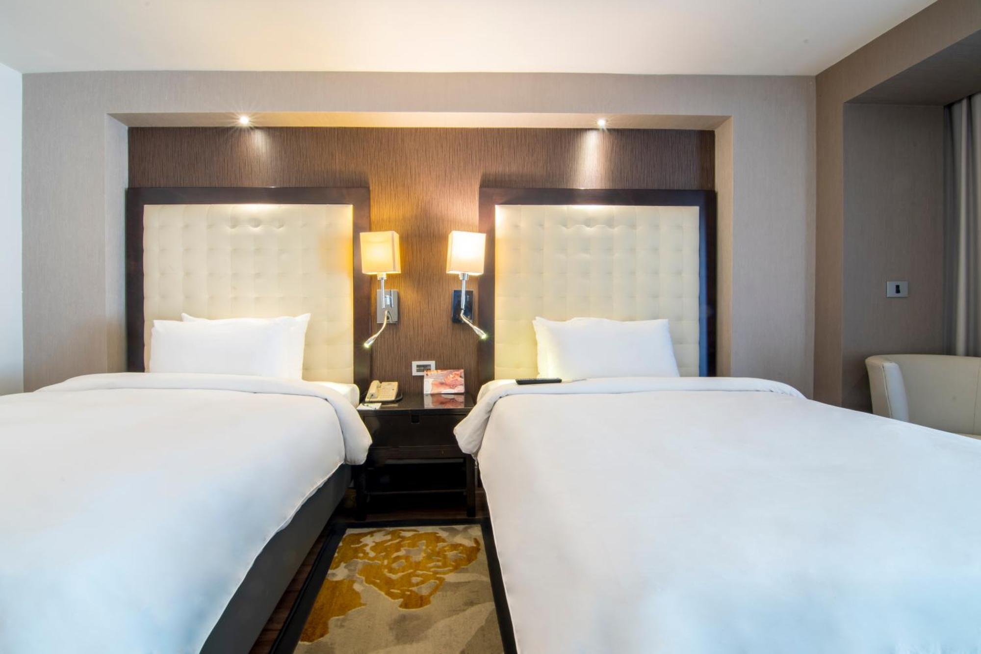 Lucerna 4*