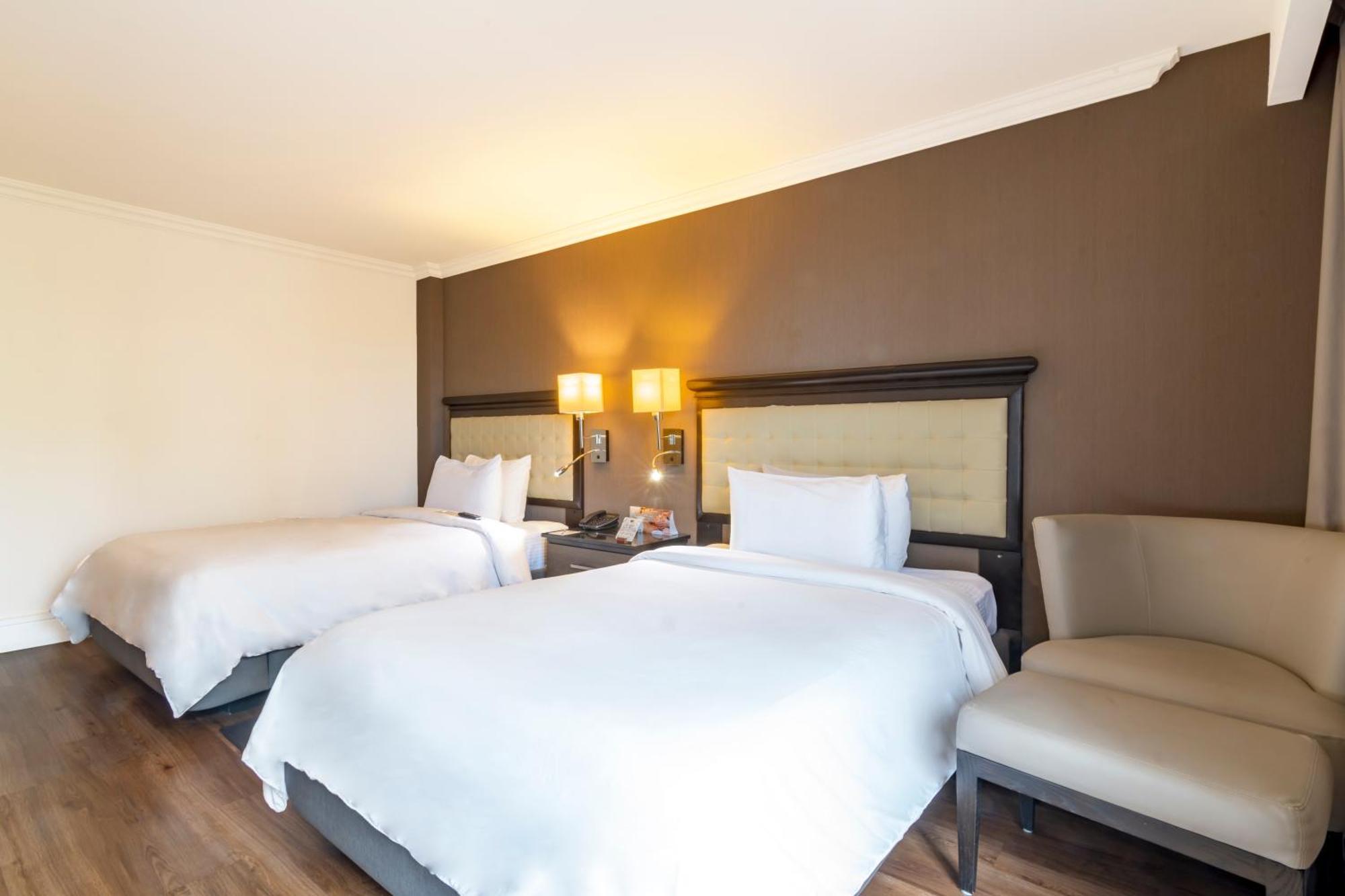 Lucerna 4* Tijuana