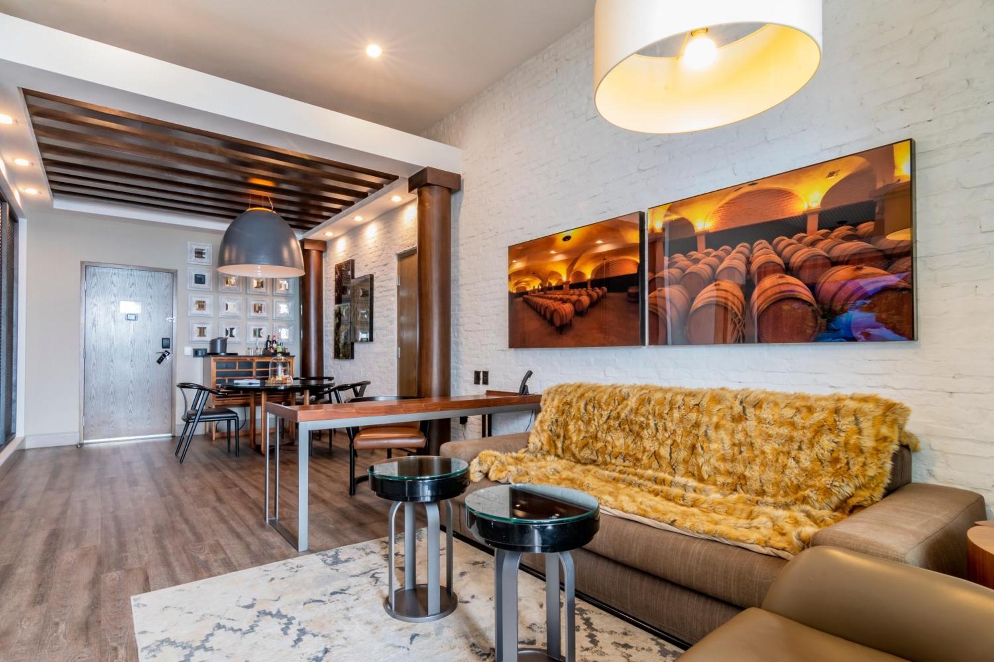 Hotel Torre Lucerna Ensenada