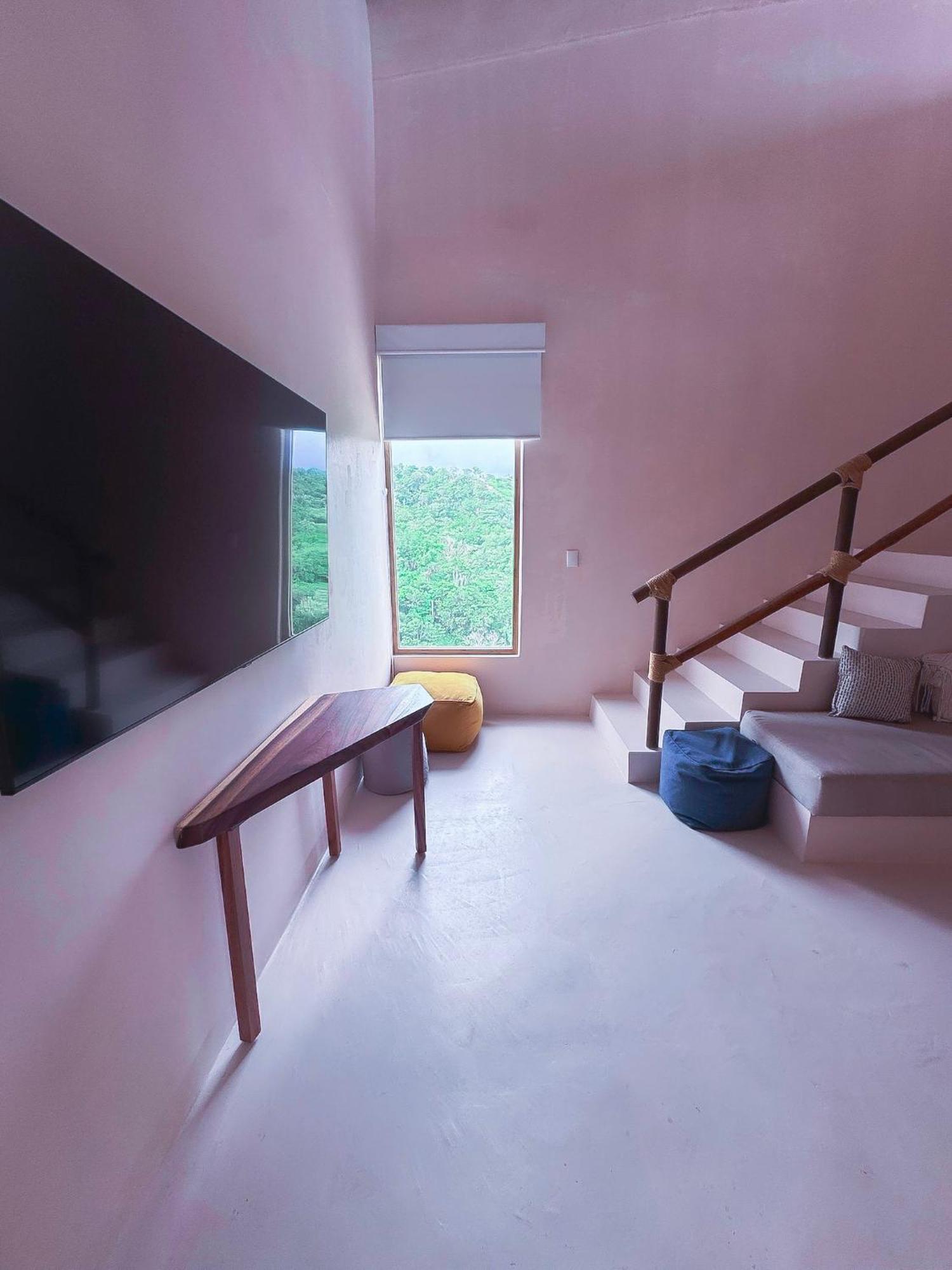 Xeno Boutique Hotel