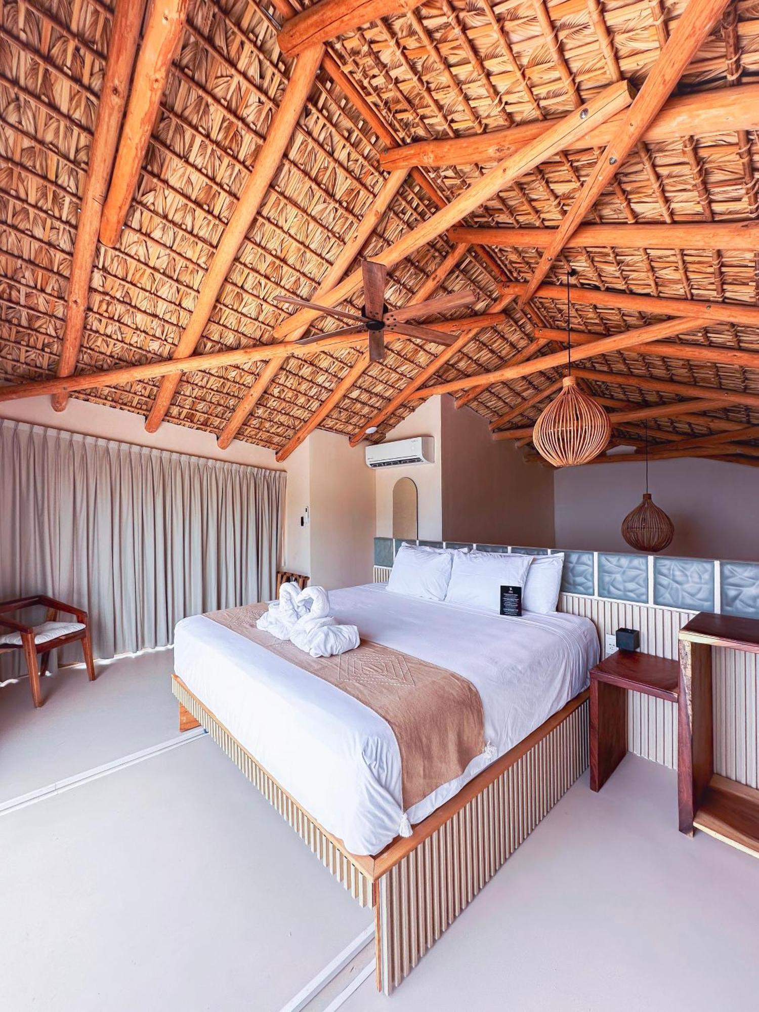 Xeno Boutique Hotel 4*