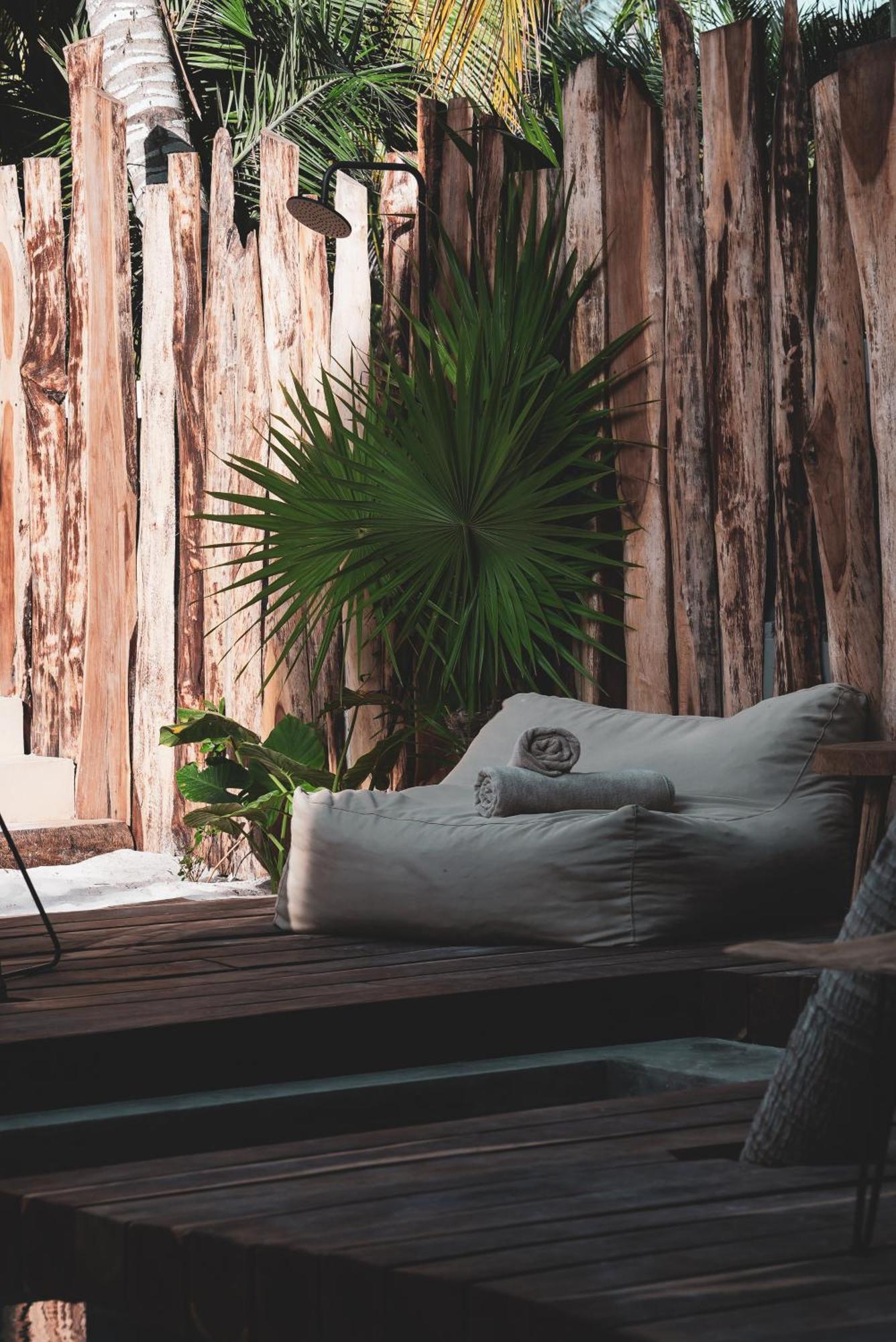 Nikau - Adults Only *