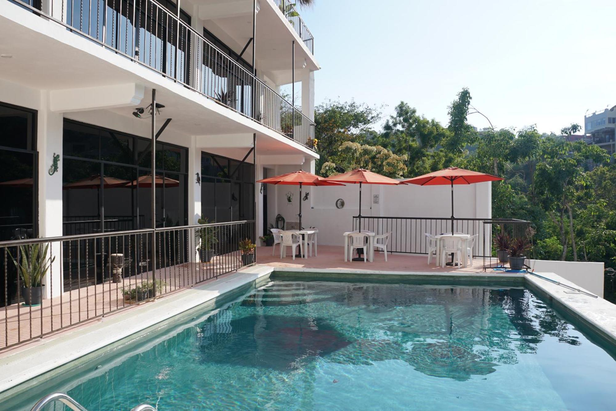 Casa Esperanza Hotel *