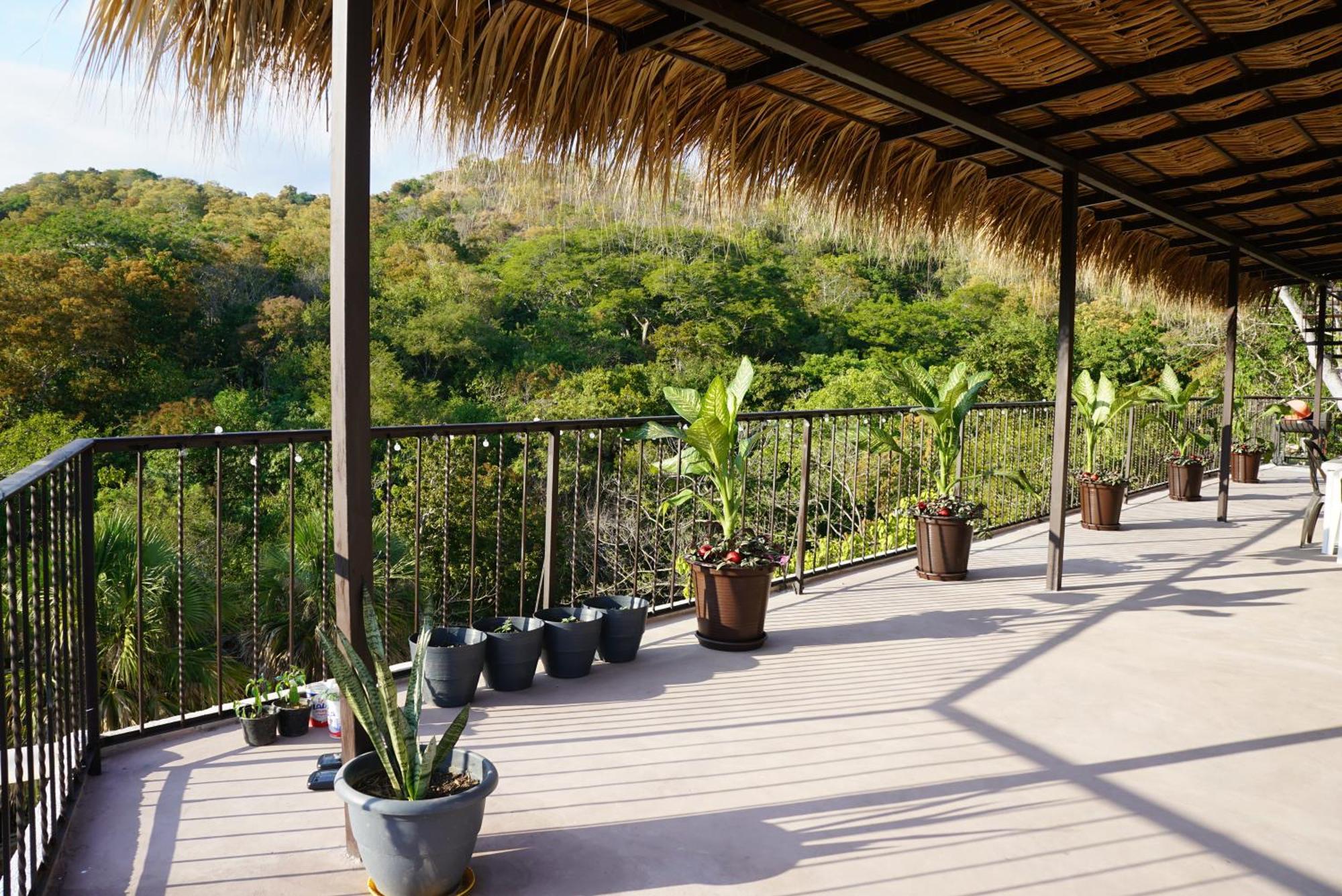 Casa Esperanza Hotel *