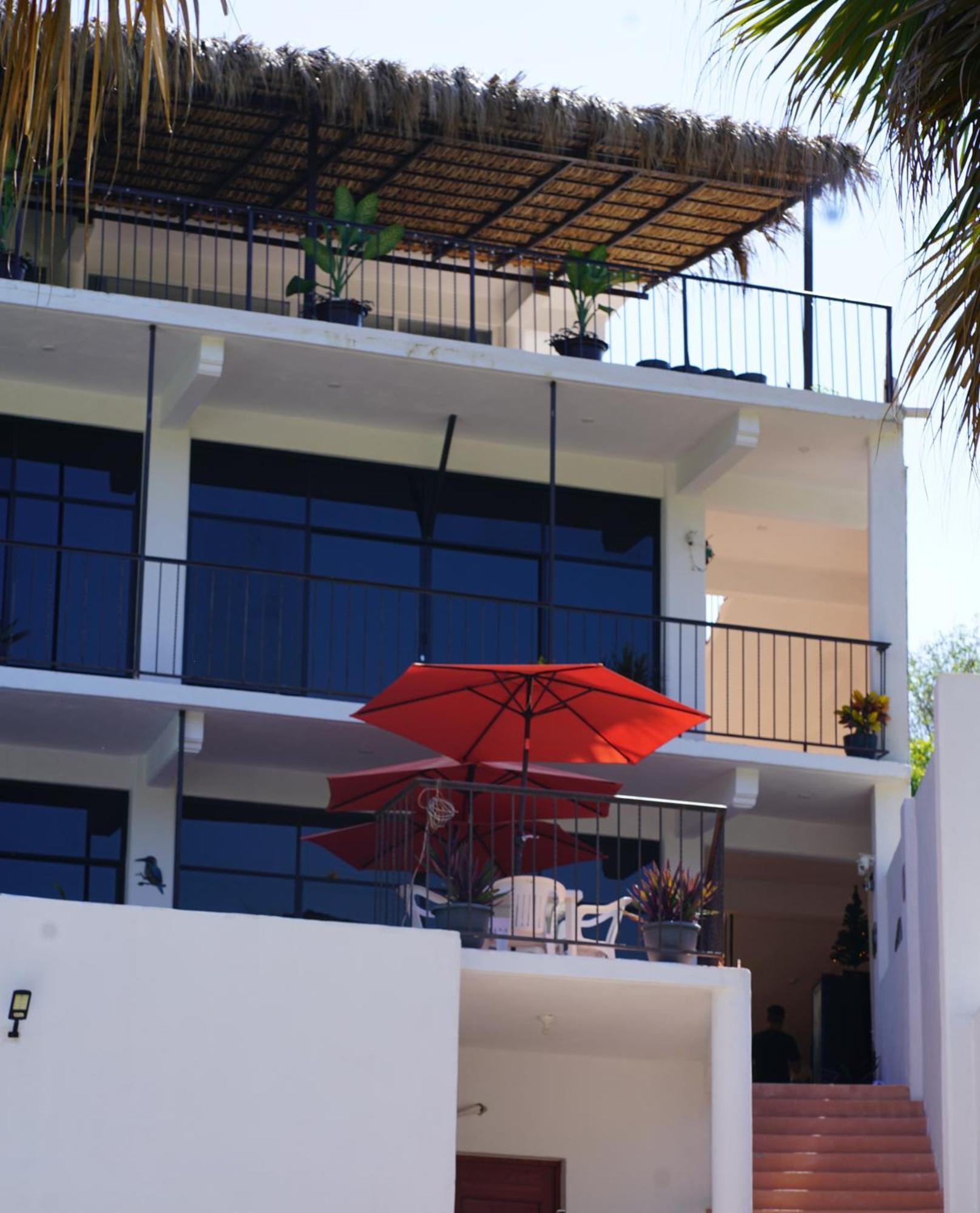Casa Esperanza *